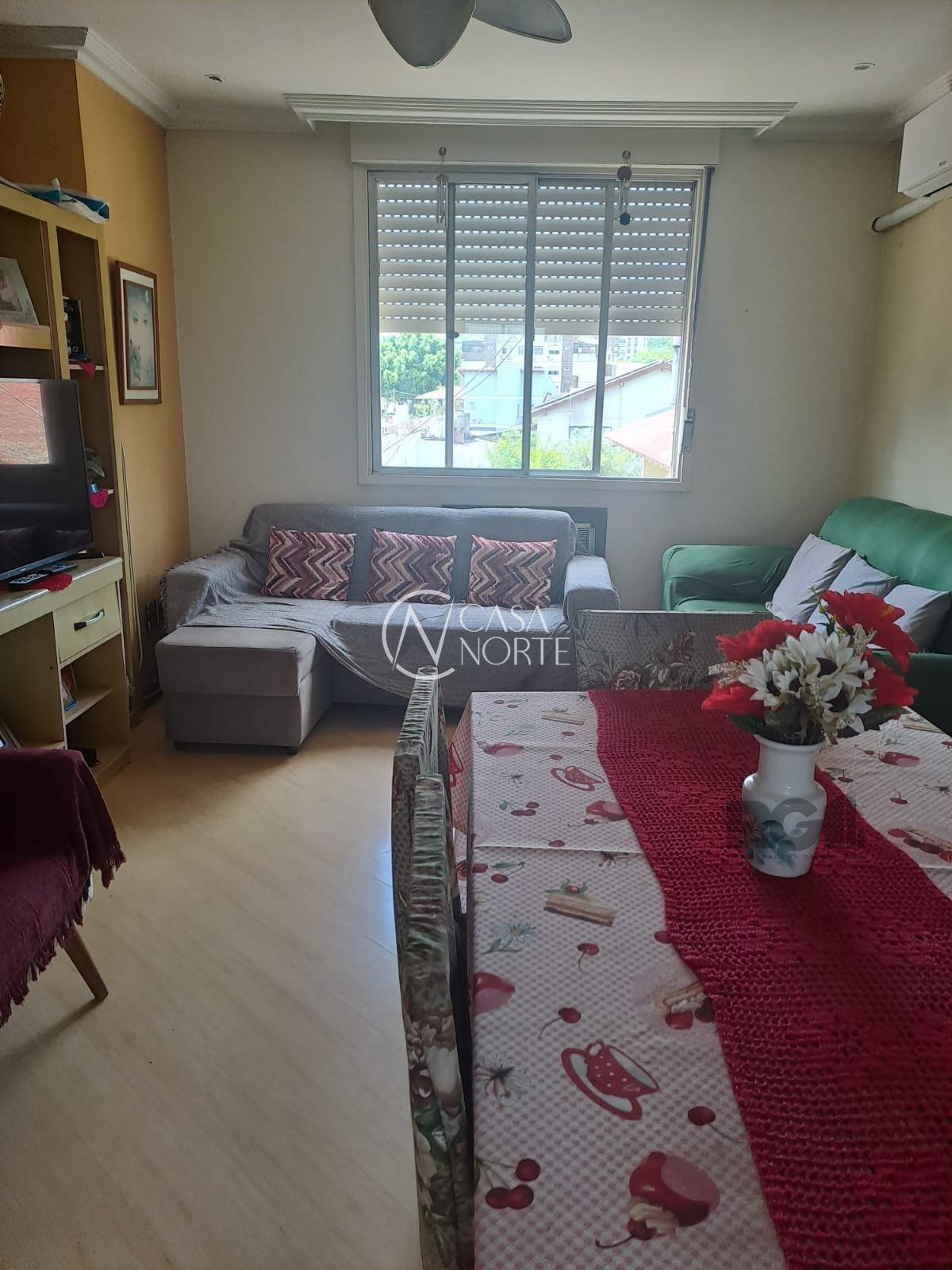 Apartamento à venda com 2 quartos, 60m², Rua Capitão Pedro Werlang no bairro Partenon em Porto Alegre
