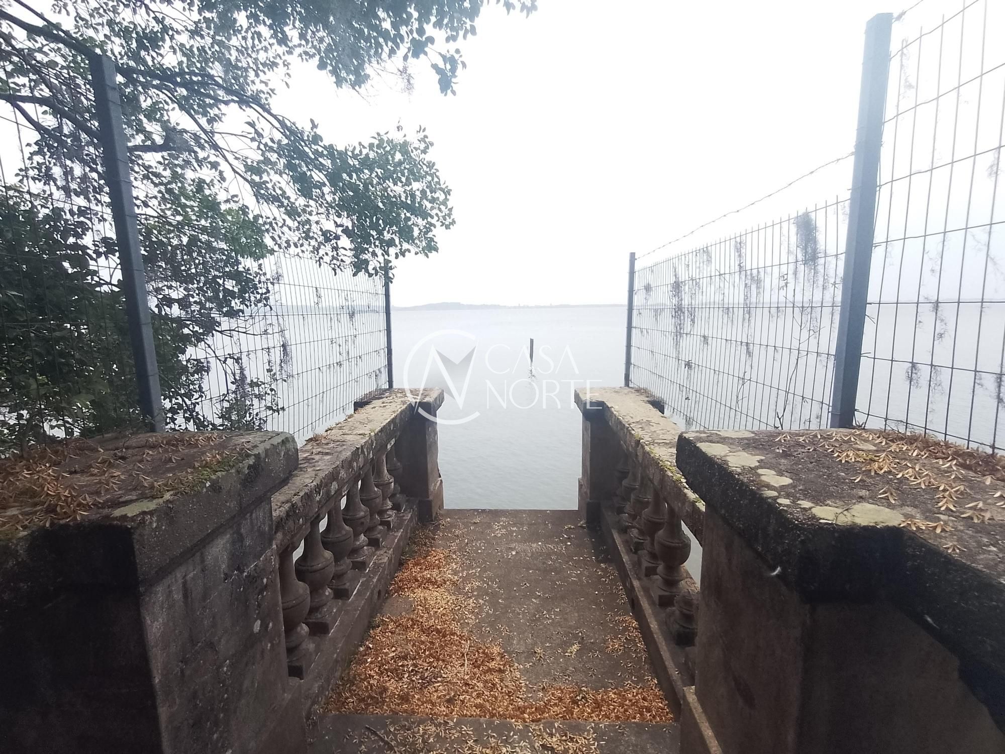 Terreno à venda  com 3600m², Rua Carlos Júlio Becker no bairro Tristeza em Porto Alegre