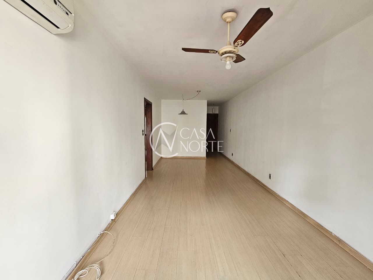 Apartamento à venda com 2 quartos, 86m², Rua Henrique Dias no bairro Bom Fim em Porto Alegre