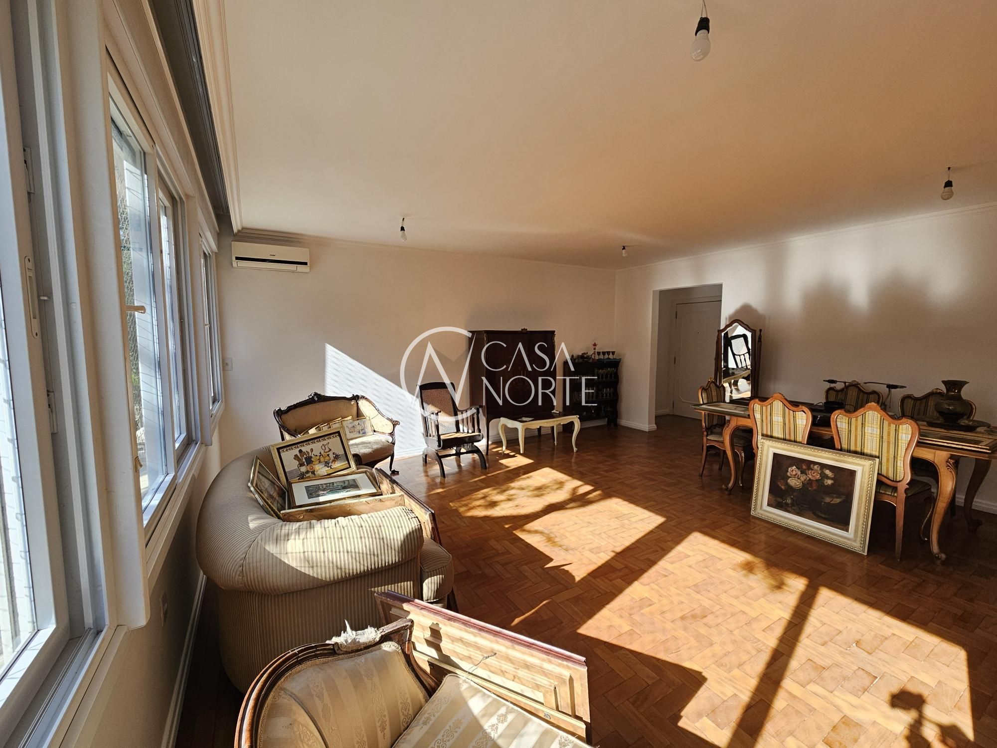 Apartamento à venda com 3 quartos, 175m², 1 vaga, Rua São Francisco da Califórnia no bairro Higienópolis em Porto Alegre
