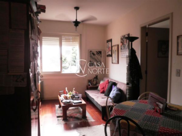 Apartamento à venda com 1 quarto, 37m², 1 suíte, Rua Mariz e Barros no bairro Petrópolis em Porto Alegre