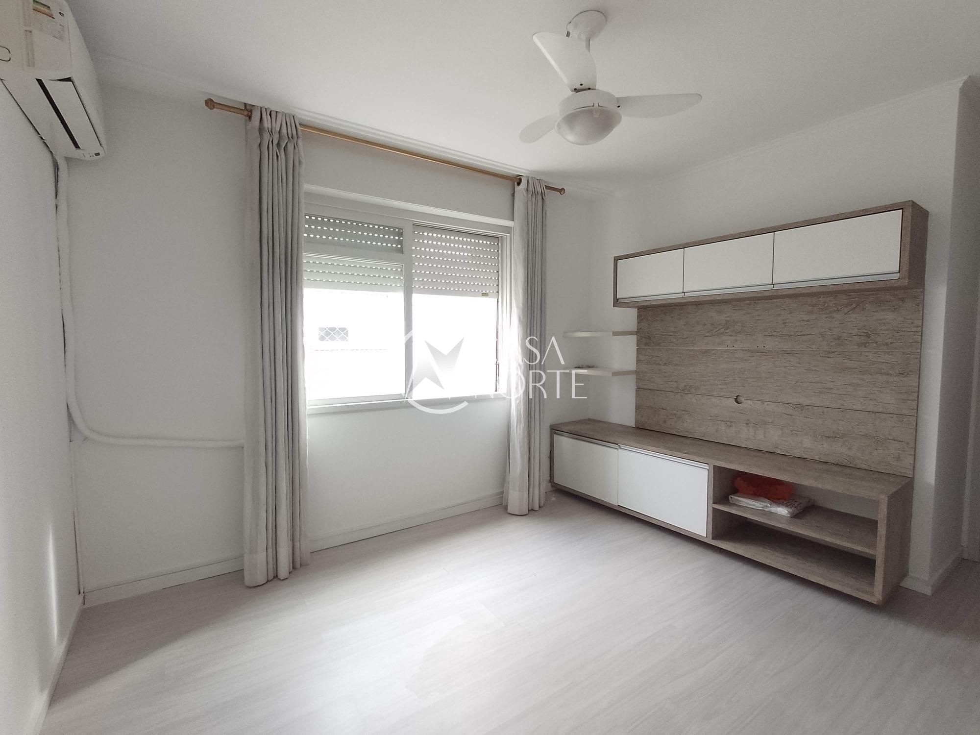 Apartamento à venda com 2 quartos, 70m², 1 vaga, Rua Domingos Crescêncio no bairro Santana em Porto Alegre