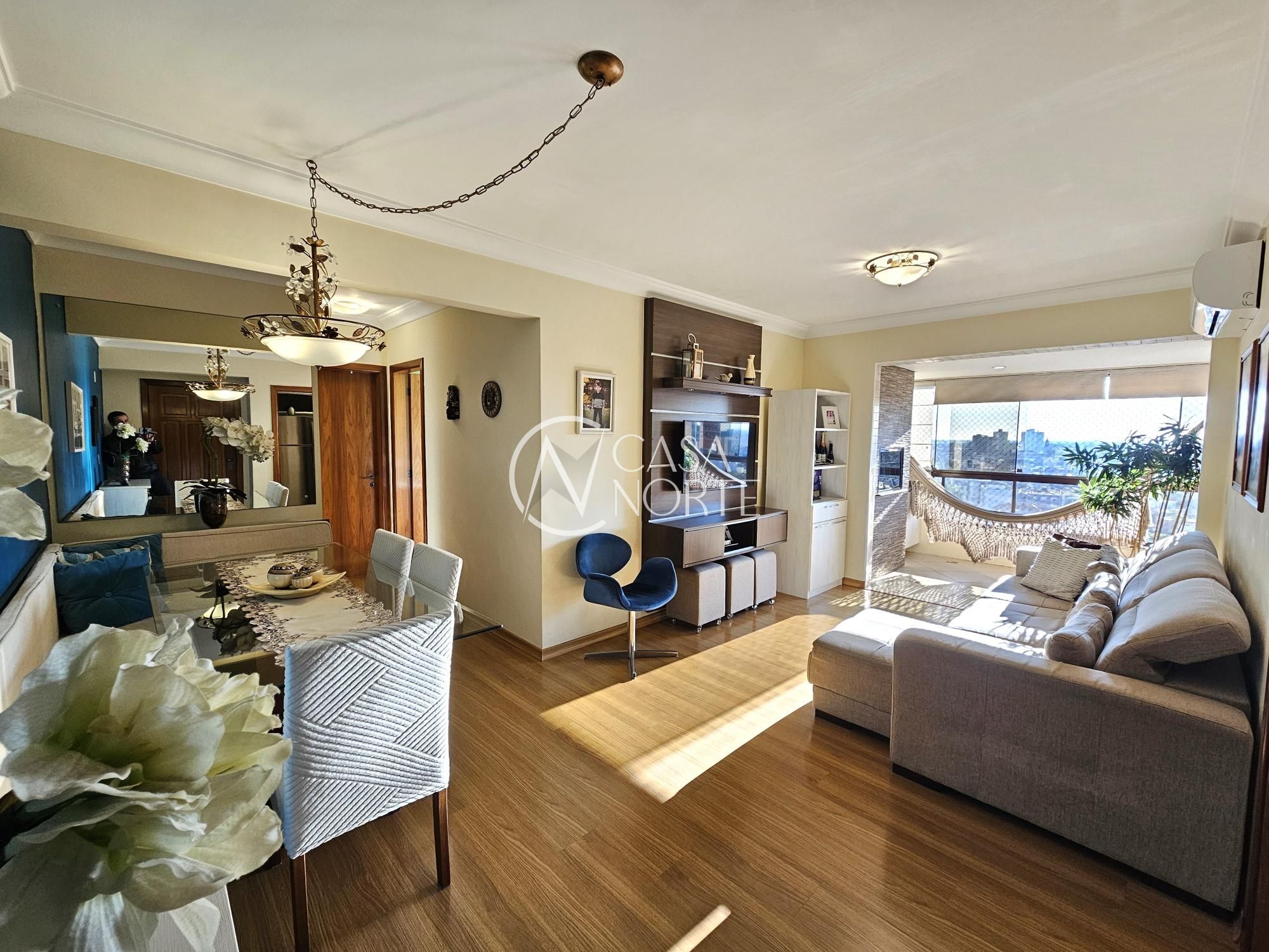 Apartamento à venda com 2 quartos, 80m², 1 suíte, 2 vagas, Rua São Francisco da Califórnia no bairro Higienópolis em Porto Alegre