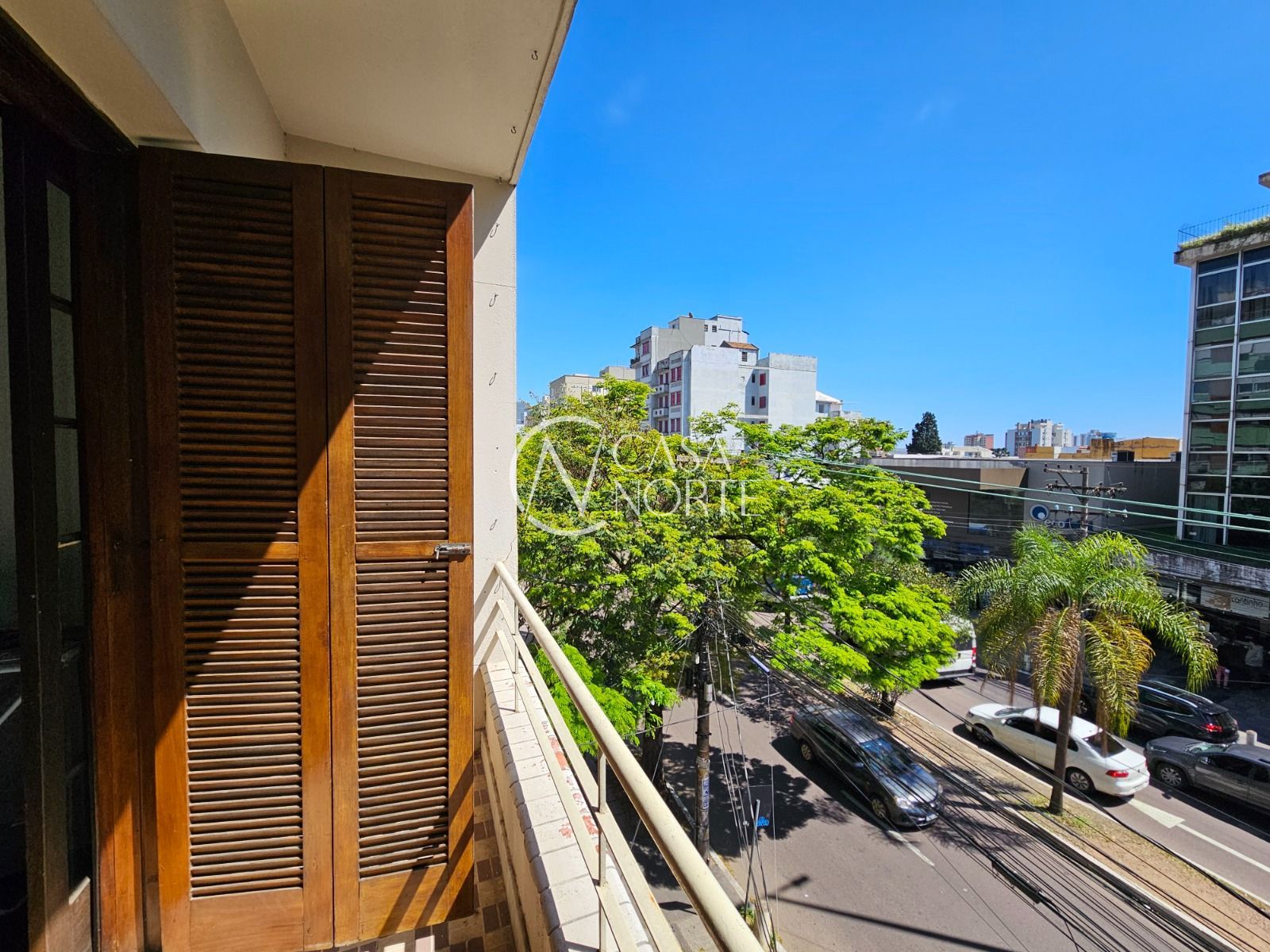 Apartamento à venda com 3 quartos, 87m², Avenida Cristóvão Colombo no bairro Moinhos de Vento em Porto Alegre