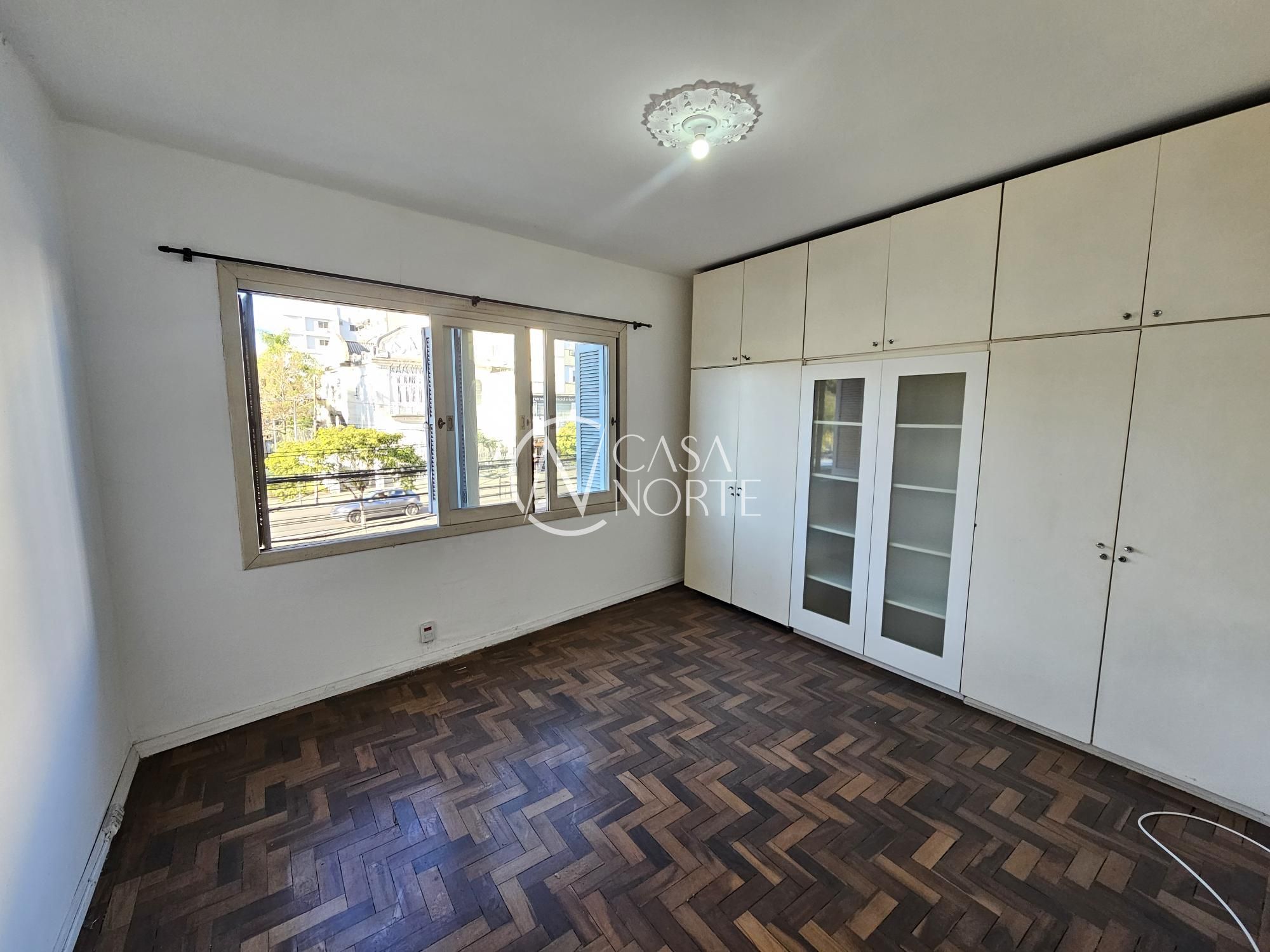 Apartamento à venda com 3 quartos, 97m², 1 vaga, Avenida João Pessoa no bairro Farroupilha em Porto Alegre