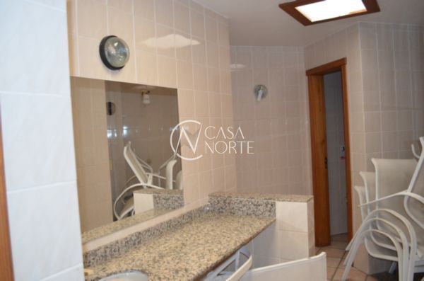 Apartamento à venda com 2 quartos, 71m², 1 vaga, Avenida Protásio Alves no bairro Bom Jesus em Porto Alegre