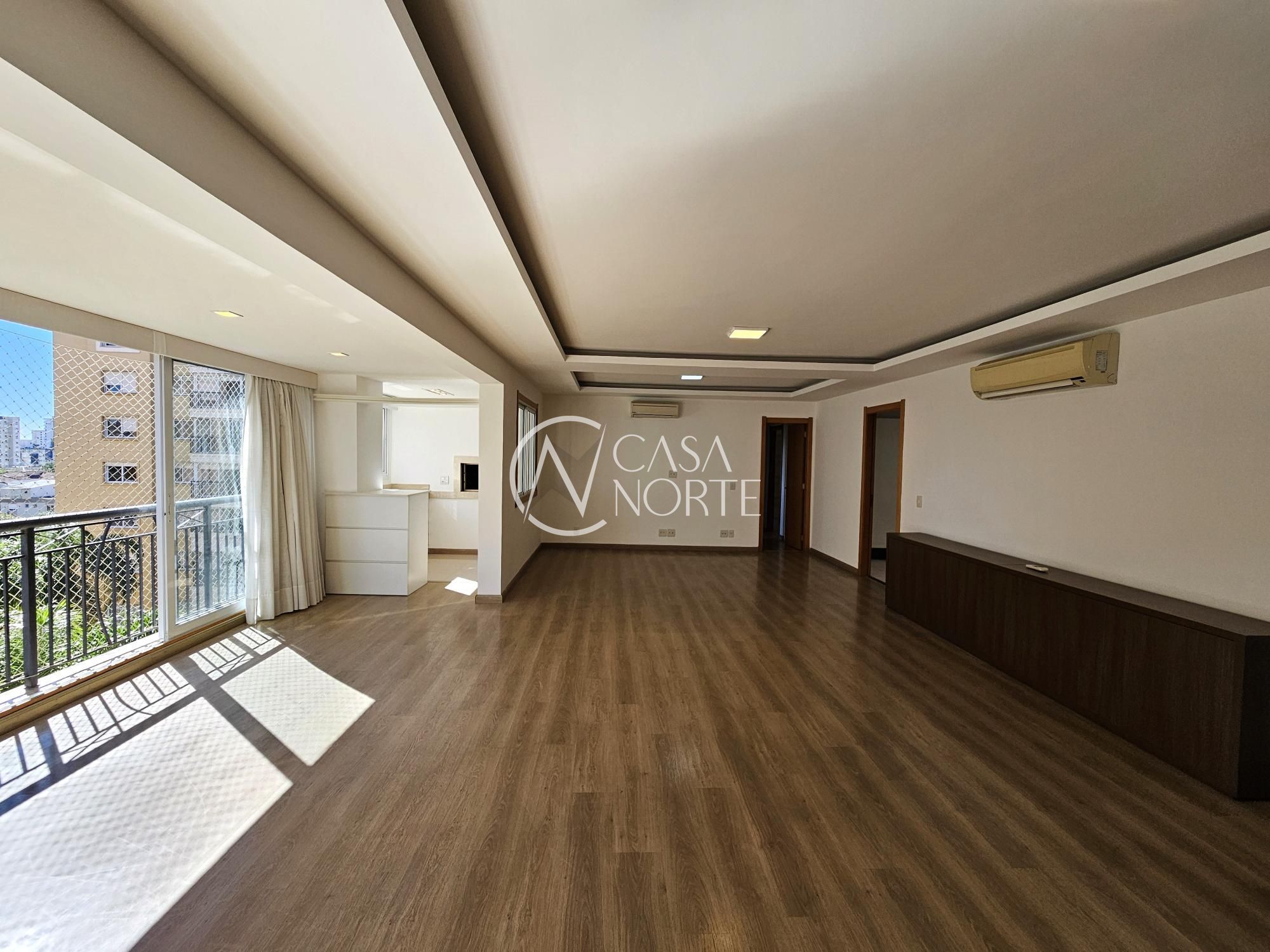 Apartamento à venda com 3 quartos, 163m², 3 suítes, 2 vagas, Avenida Túlio de Rose no bairro Jardim Europa em Porto Alegre