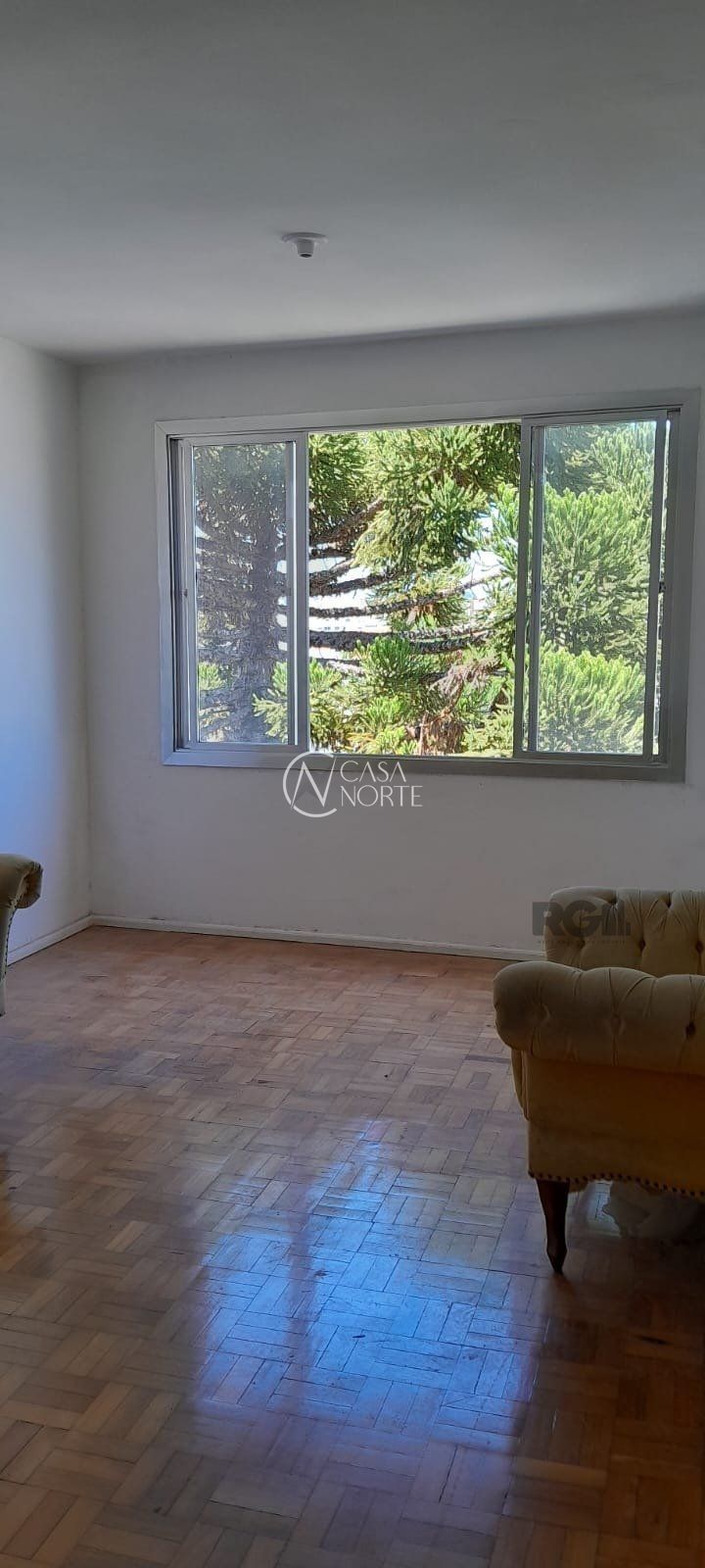 Apartamento à venda com 3 quartos, 100m², 2 vagas, Rua Dona Eugênia no bairro Santa Cecília em Porto Alegre