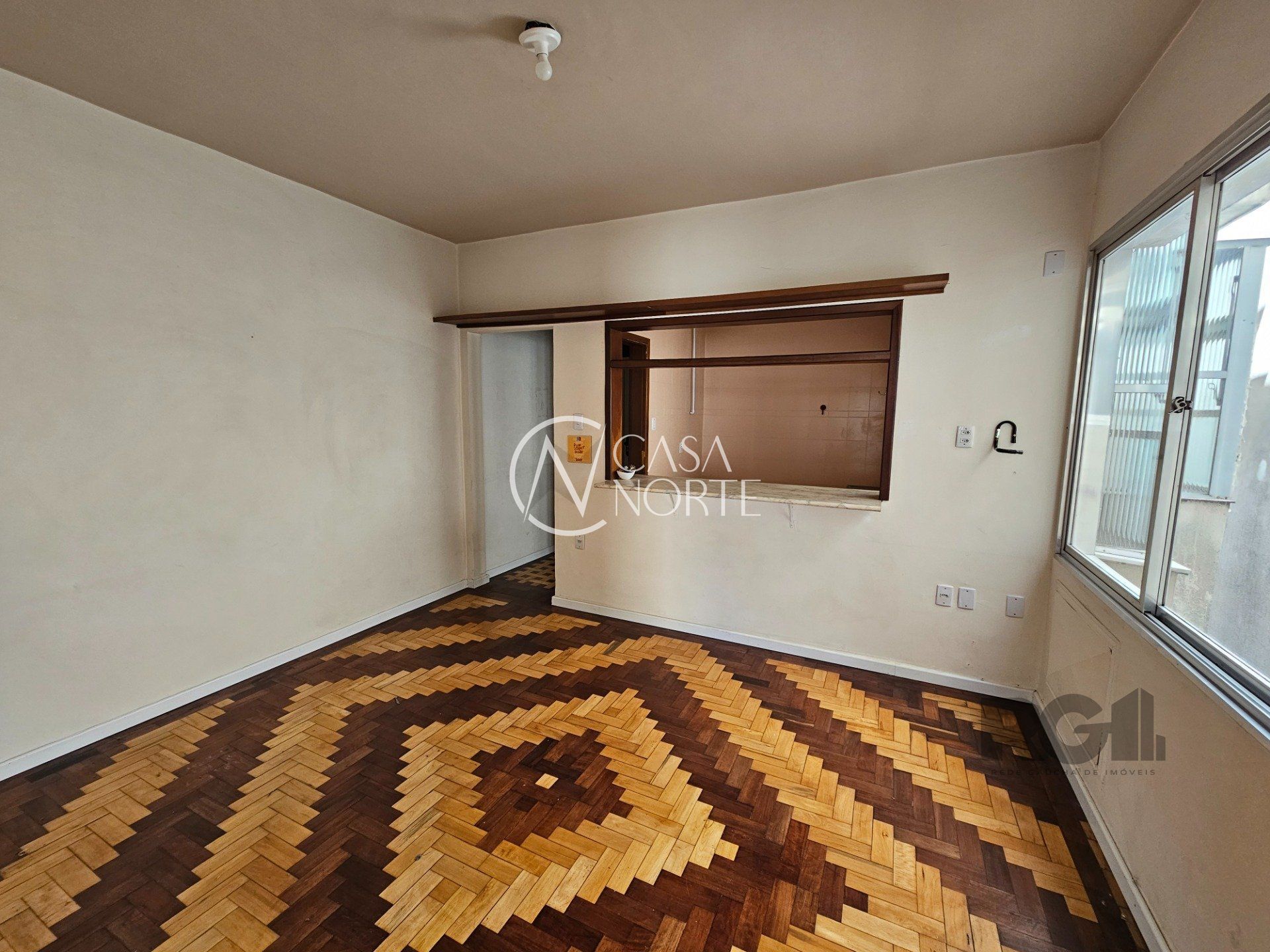 Apartamento à venda com 2 quartos, 58m², Rua José do Patrocínio no bairro Cidade Baixa em Porto Alegre