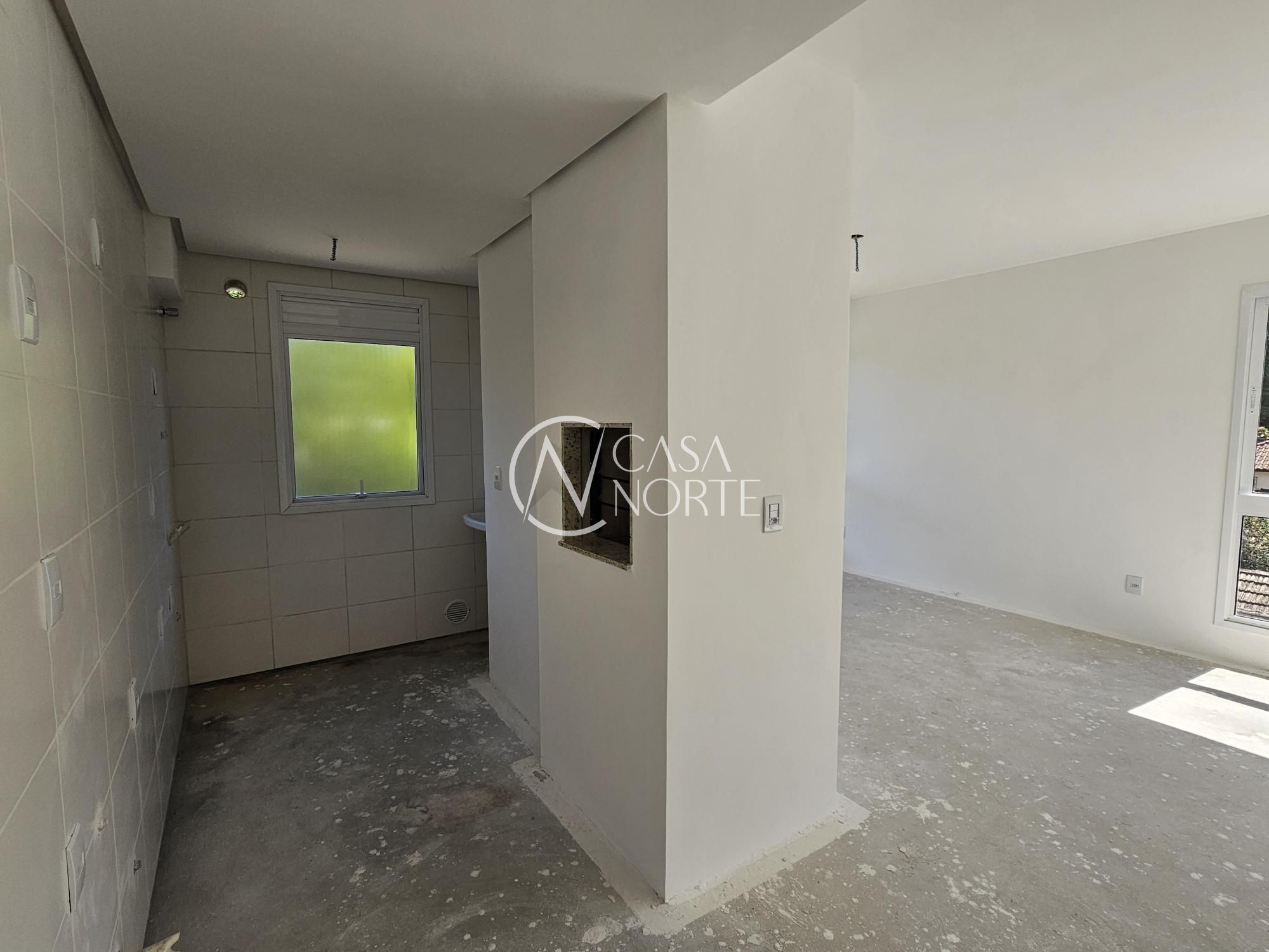 Apartamento à venda com 2 quartos, 72m², 1 suíte, 1 vaga, Rua Cláudio Manoel da Costa no bairro Jardim Sabará em Porto Alegre