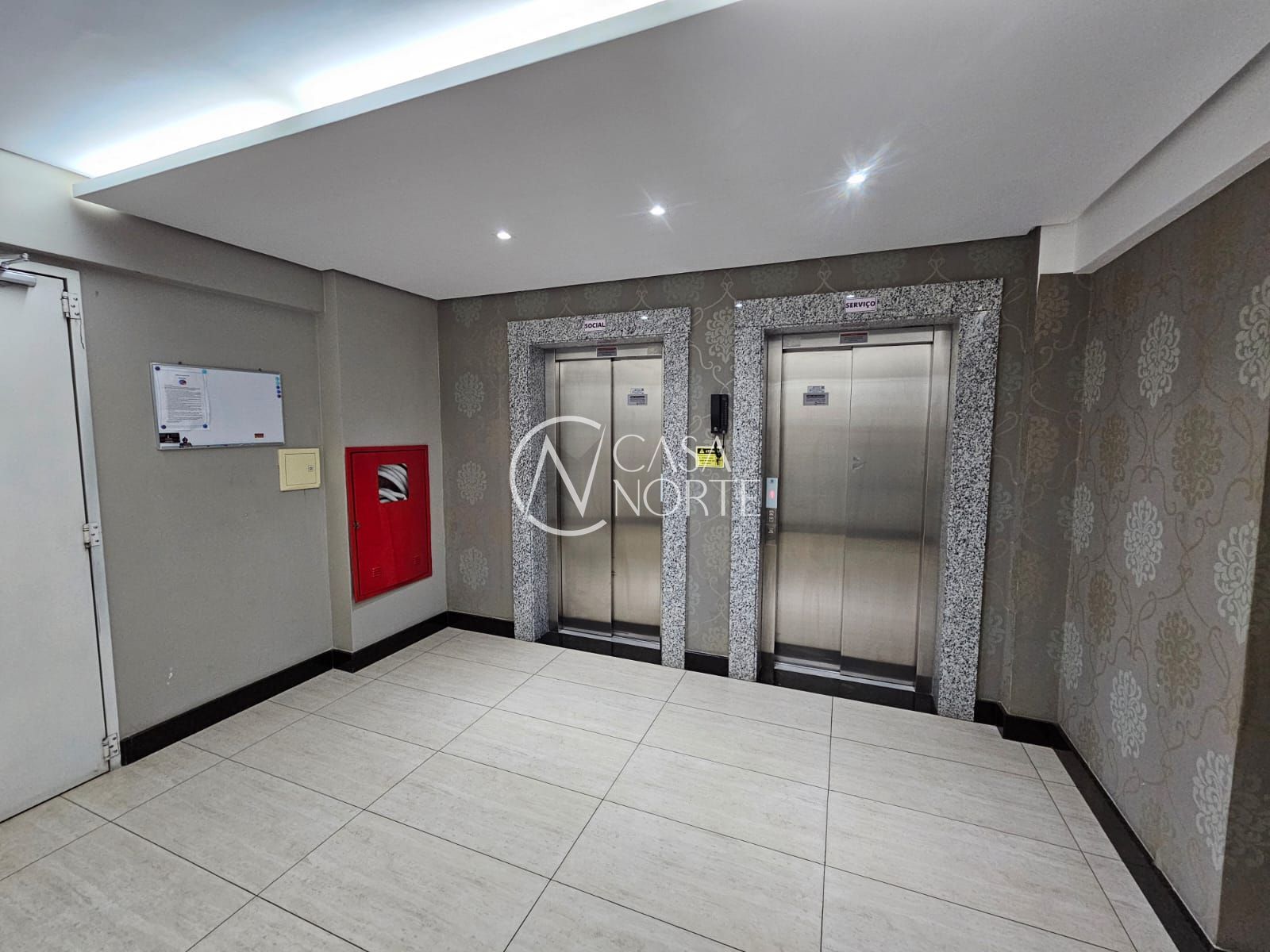 Apartamento à venda com 1 quarto, 49m², 2 vagas, Rua Professor Freitas Cabral no bairro Jardim Botânico em Porto Alegre