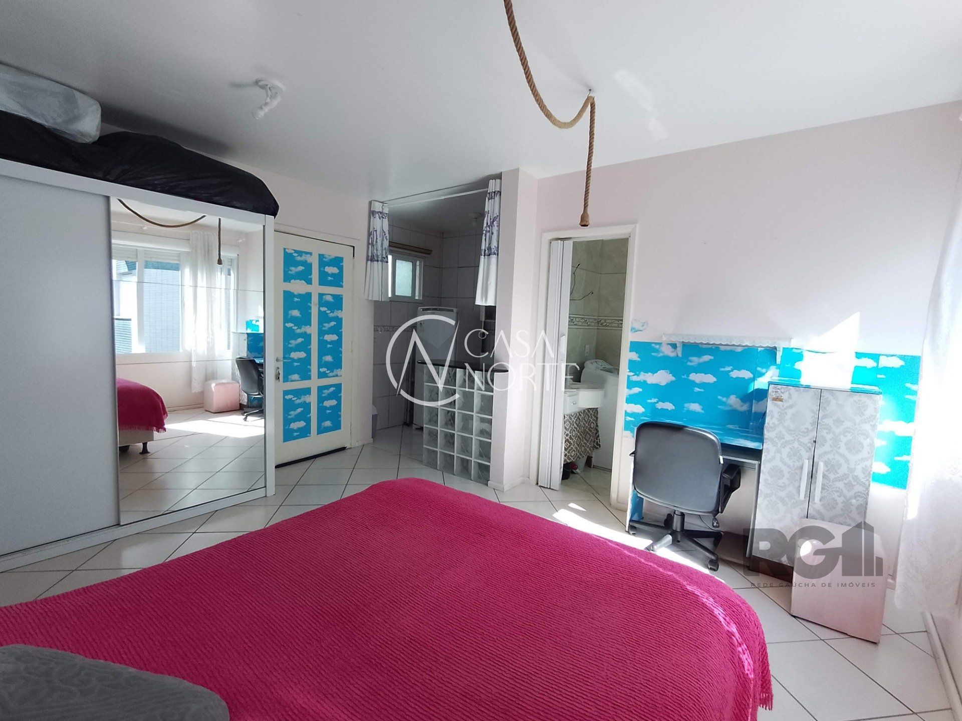 Kitnet à venda com 1 quarto, 27m², Rua Mucio Teixeira no bairro Menino Deus em Porto Alegre