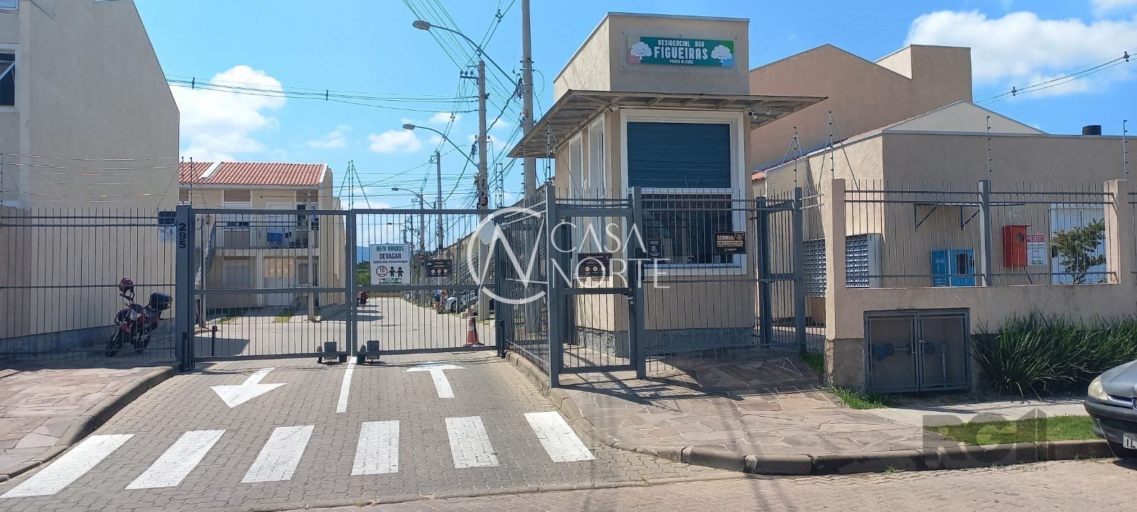 Casa de Condomínio à venda com 2 quartos, 74m², Rua Nair Garcia Martins no bairro Restinga em Porto Alegre