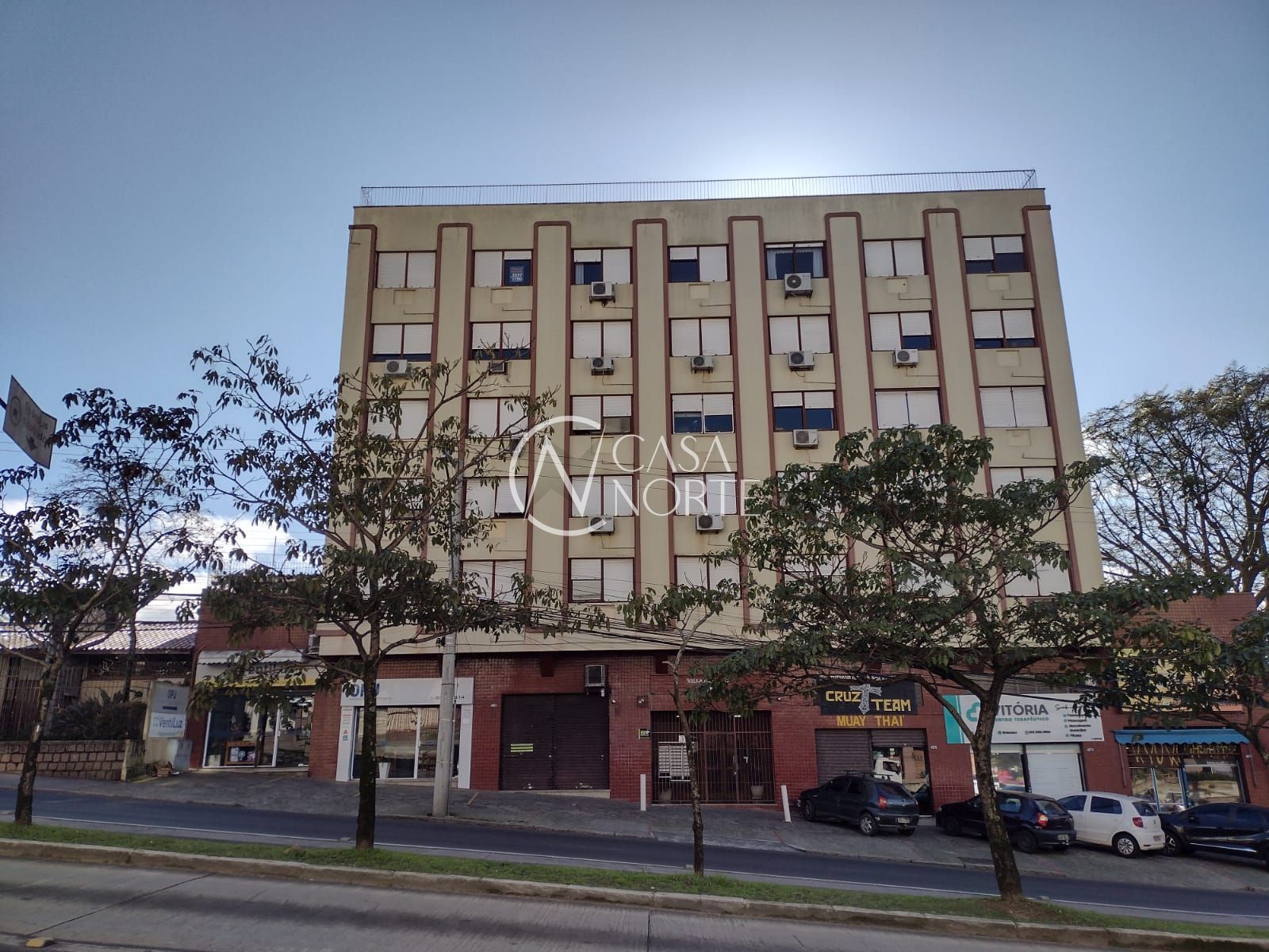 Apartamento à venda com 2 quartos, 81m², 1 vaga, Avenida Protásio Alves no bairro Três Figueiras em Porto Alegre