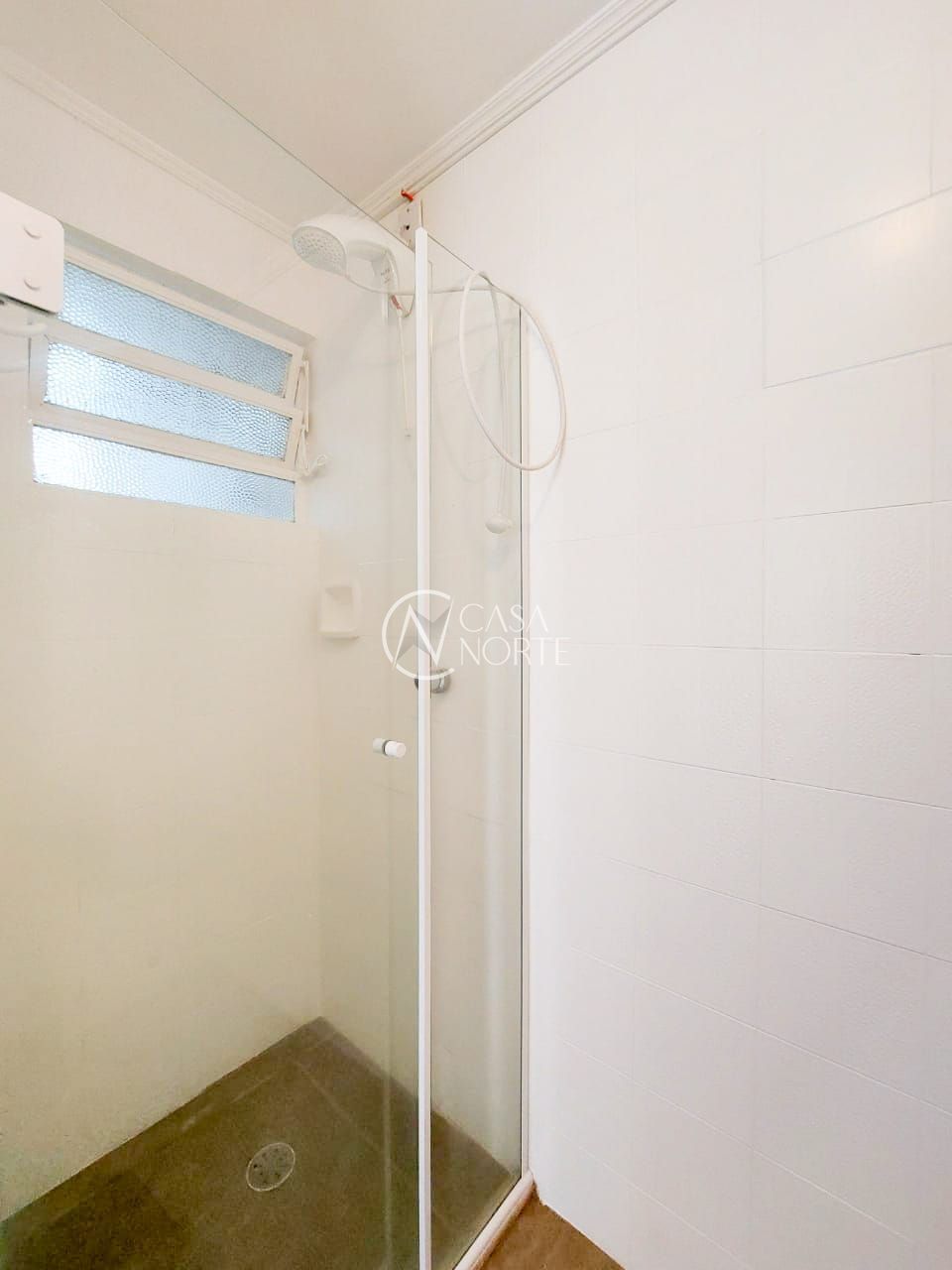 Apartamento à venda com 3 quartos, 67m², Rua Tiradentes no bairro Moinhos de Vento em Porto Alegre
