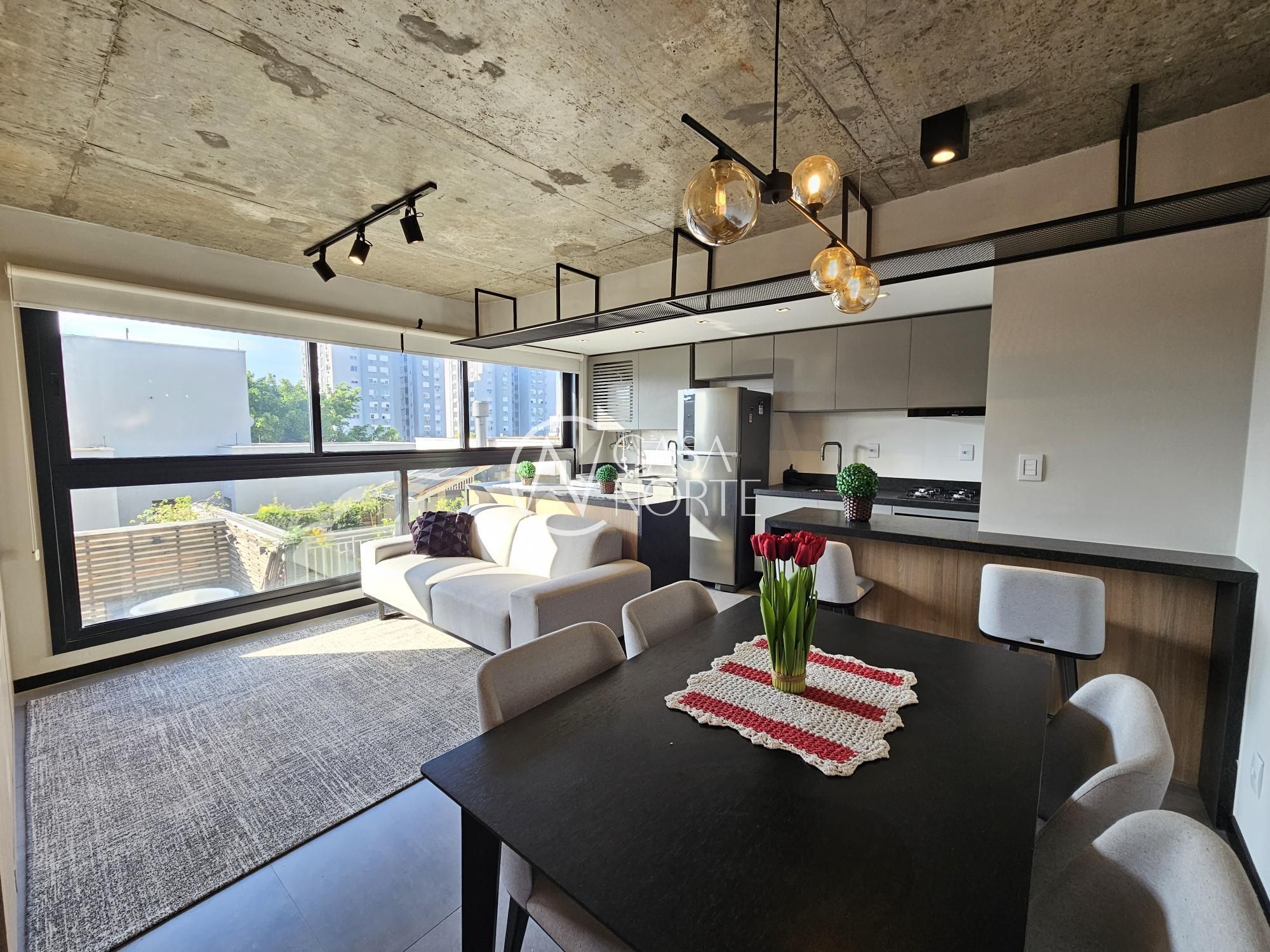 Studio à venda com 1 quarto, 43m², 2 vagas, Rua Gonçalves Dias no bairro Menino Deus em Porto Alegre