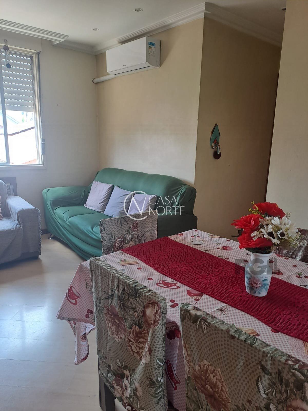 Apartamento à venda com 2 quartos, 60m², Rua Capitão Pedro Werlang no bairro Partenon em Porto Alegre