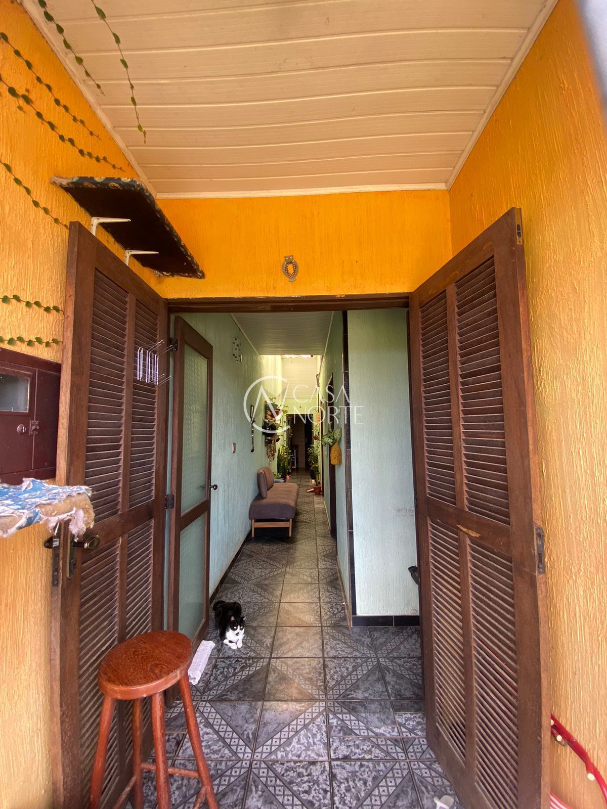 Casa à venda com 3 quartos, 130m², 3 vagas, Avenida Veiga no bairro Coronel Aparício Borges em Porto Alegre