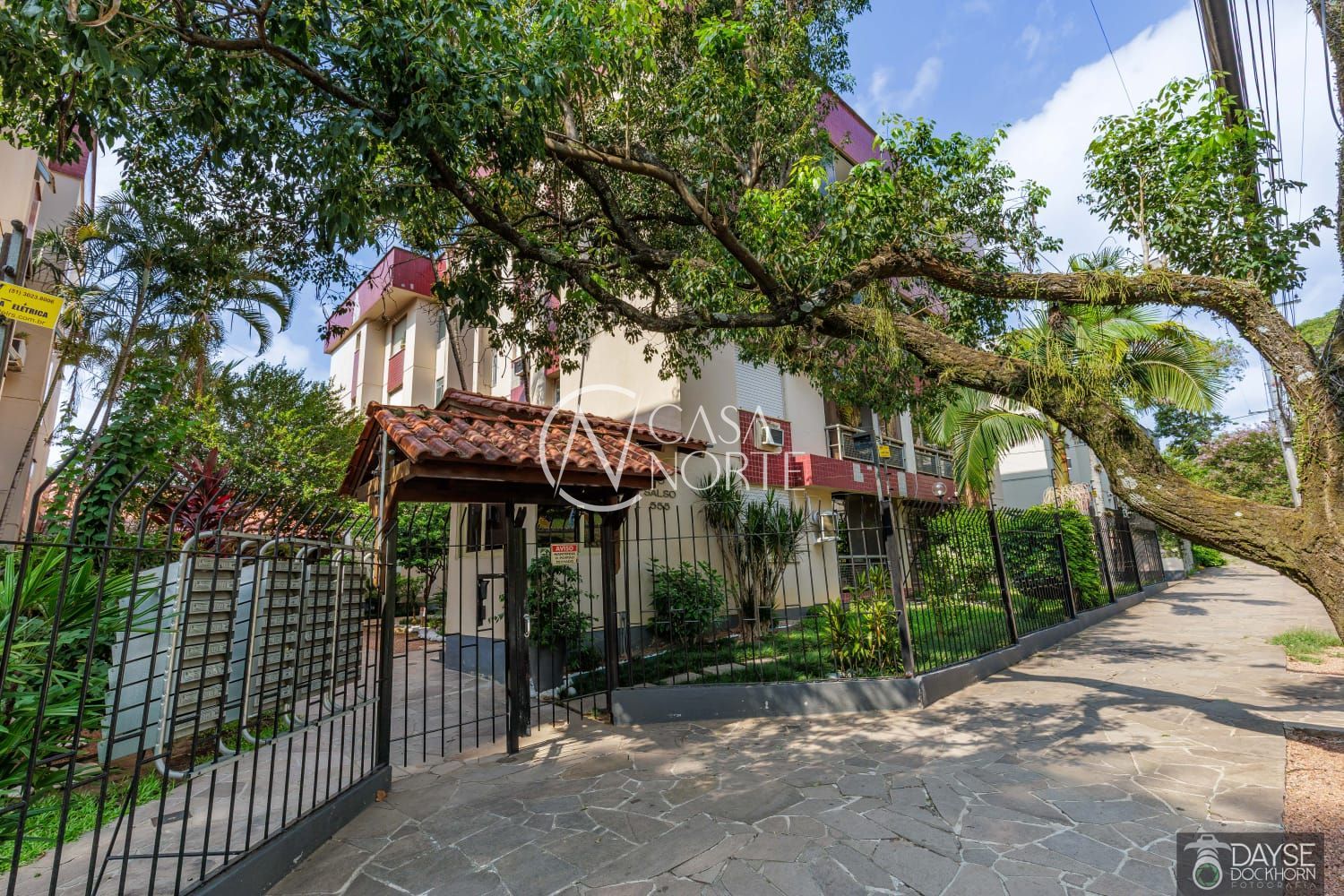 Apartamento à venda com 2 quartos, 69m², 2 vagas, Rua Professor Abílio Azambuja no bairro Jardim do Salso em Porto Alegre