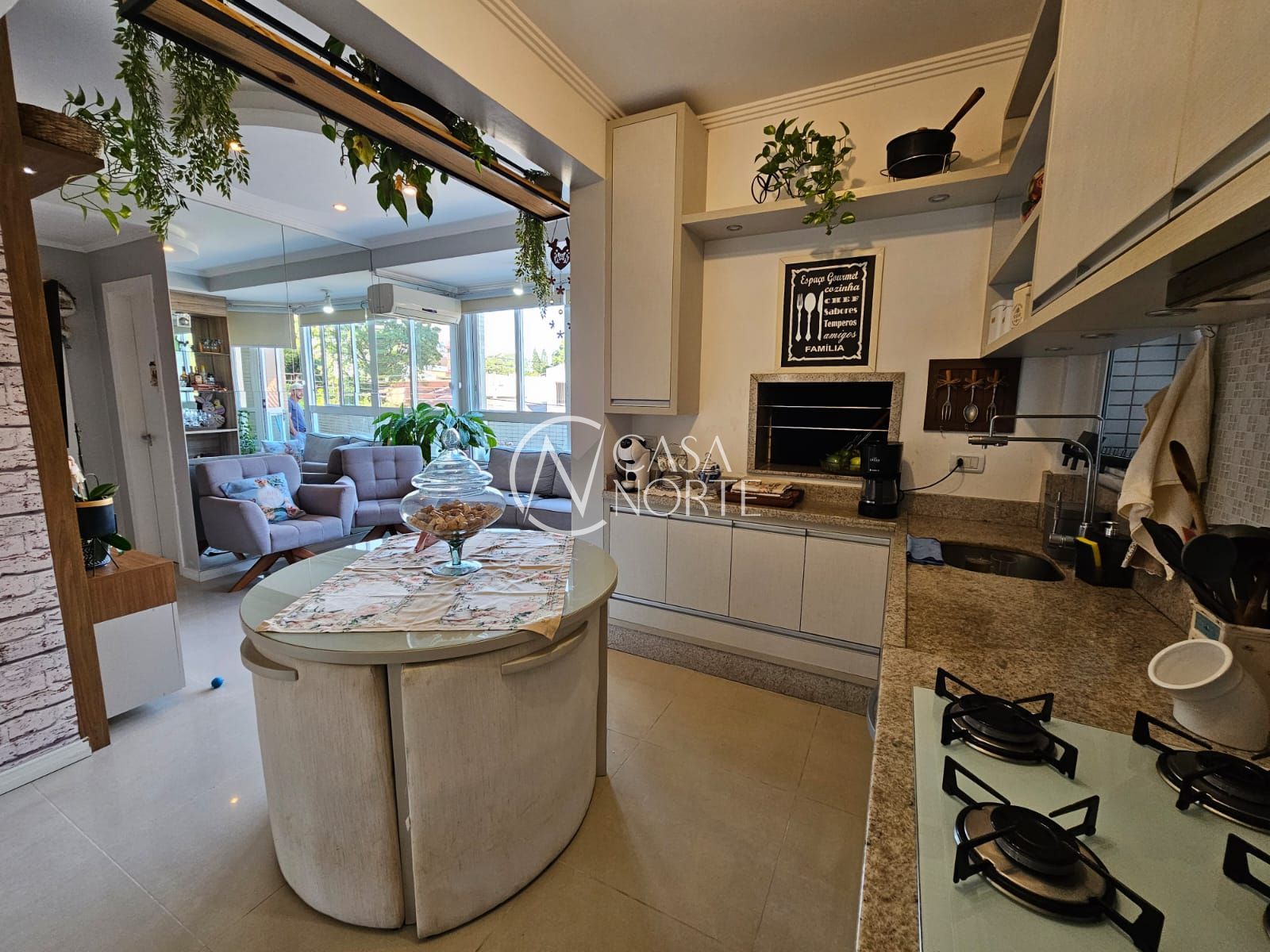 Apartamento Garden à venda com 2 quartos, 63m², 1 suíte, 1 vaga, Travessa Colônia no bairro Jardim Lindóia em Porto Alegre