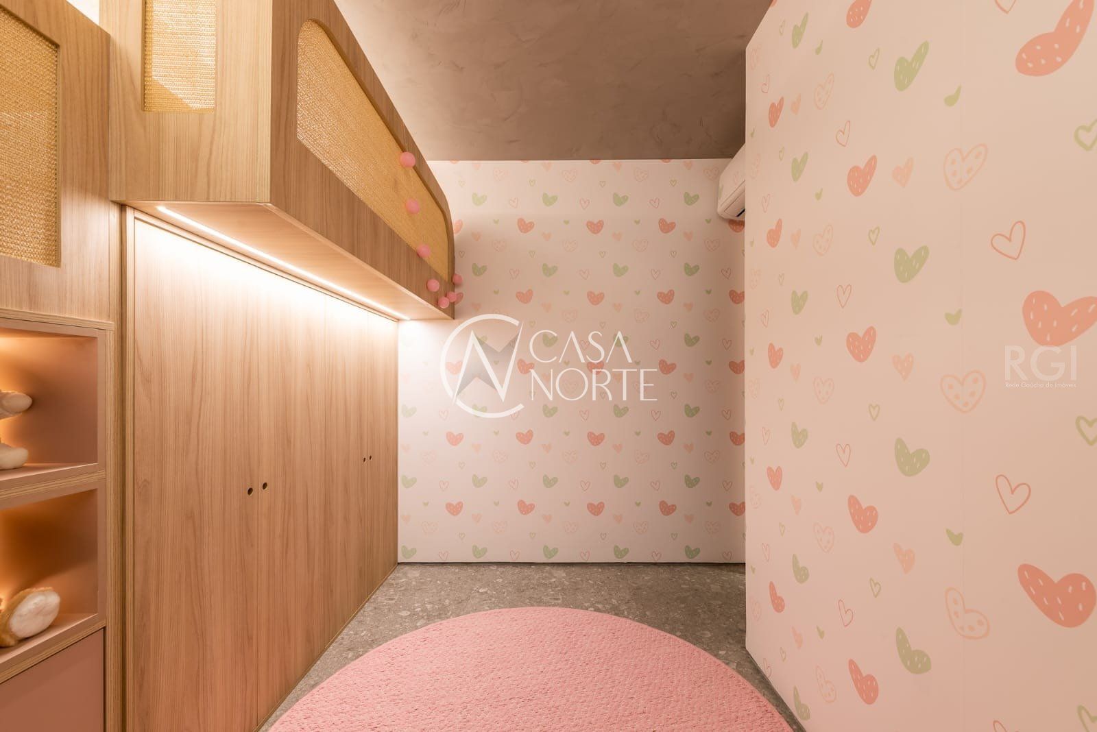 Apartamento à venda com 3 quartos, 70m², 1 suíte, 1 vaga, Rua Graciliano Ramos no bairro Jardim do Salso em Porto Alegre