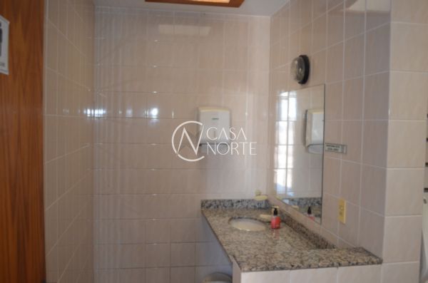 Apartamento à venda com 2 quartos, 71m², 1 vaga, Avenida Protásio Alves no bairro Bom Jesus em Porto Alegre