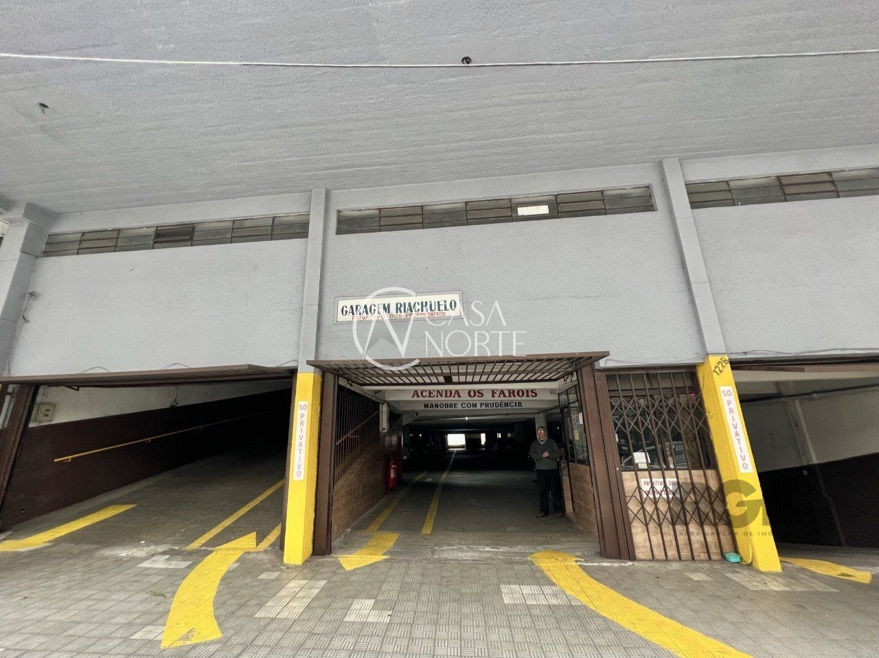 Box à venda , Rua Riachuelo no bairro Centro Histórico em Porto Alegre