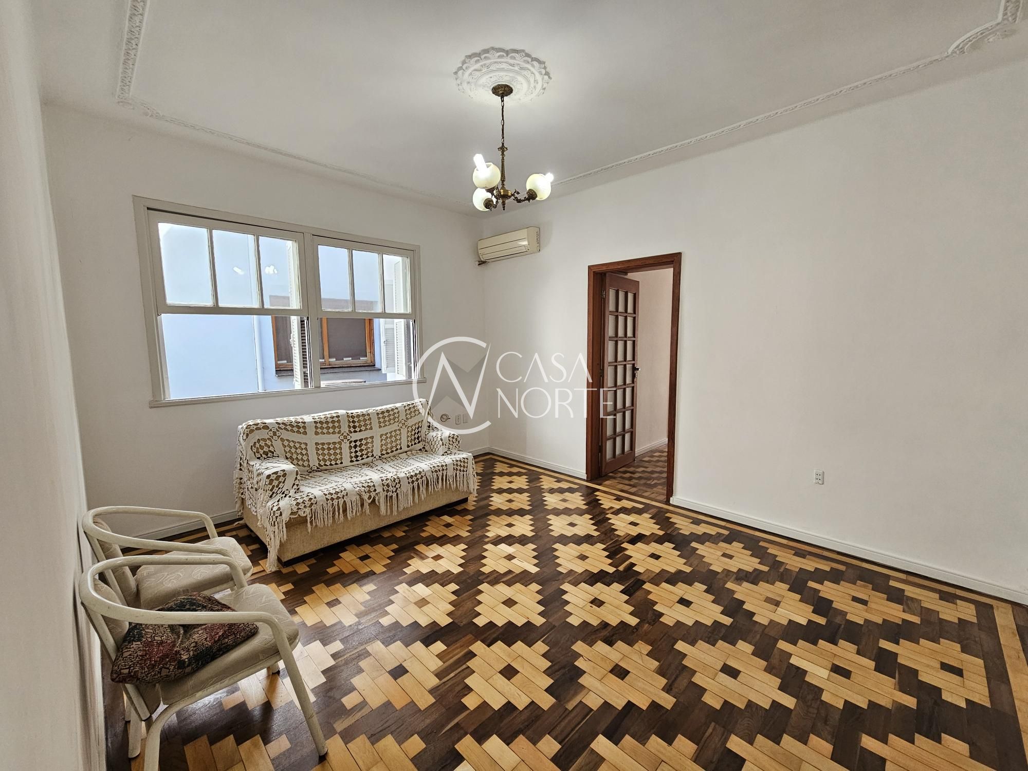 Apartamento à venda com 3 quartos, 98m², 1 vaga, Avenida Protásio Alves no bairro Rio Branco em Porto Alegre