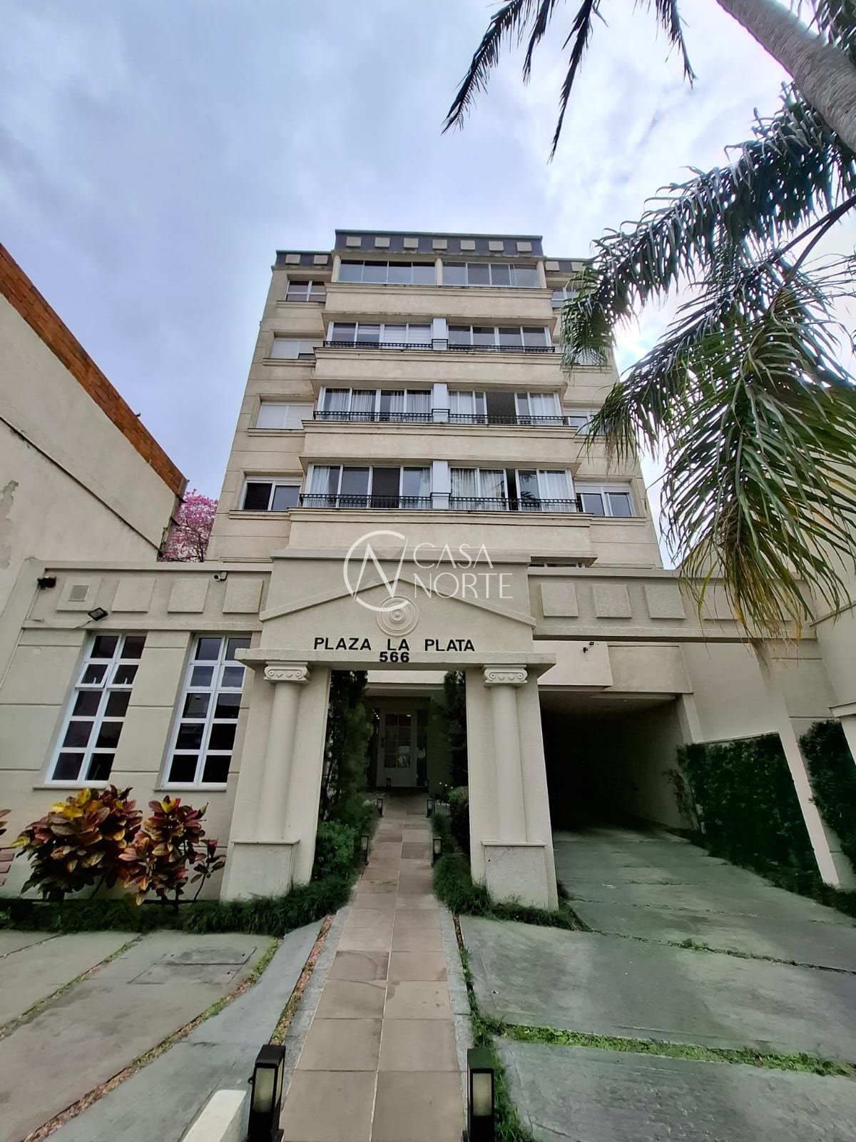 Apartamento à venda com 2 quartos, 115m², 1 suíte, 2 vagas, Rua La Plata no bairro Jardim Botânico em Porto Alegre