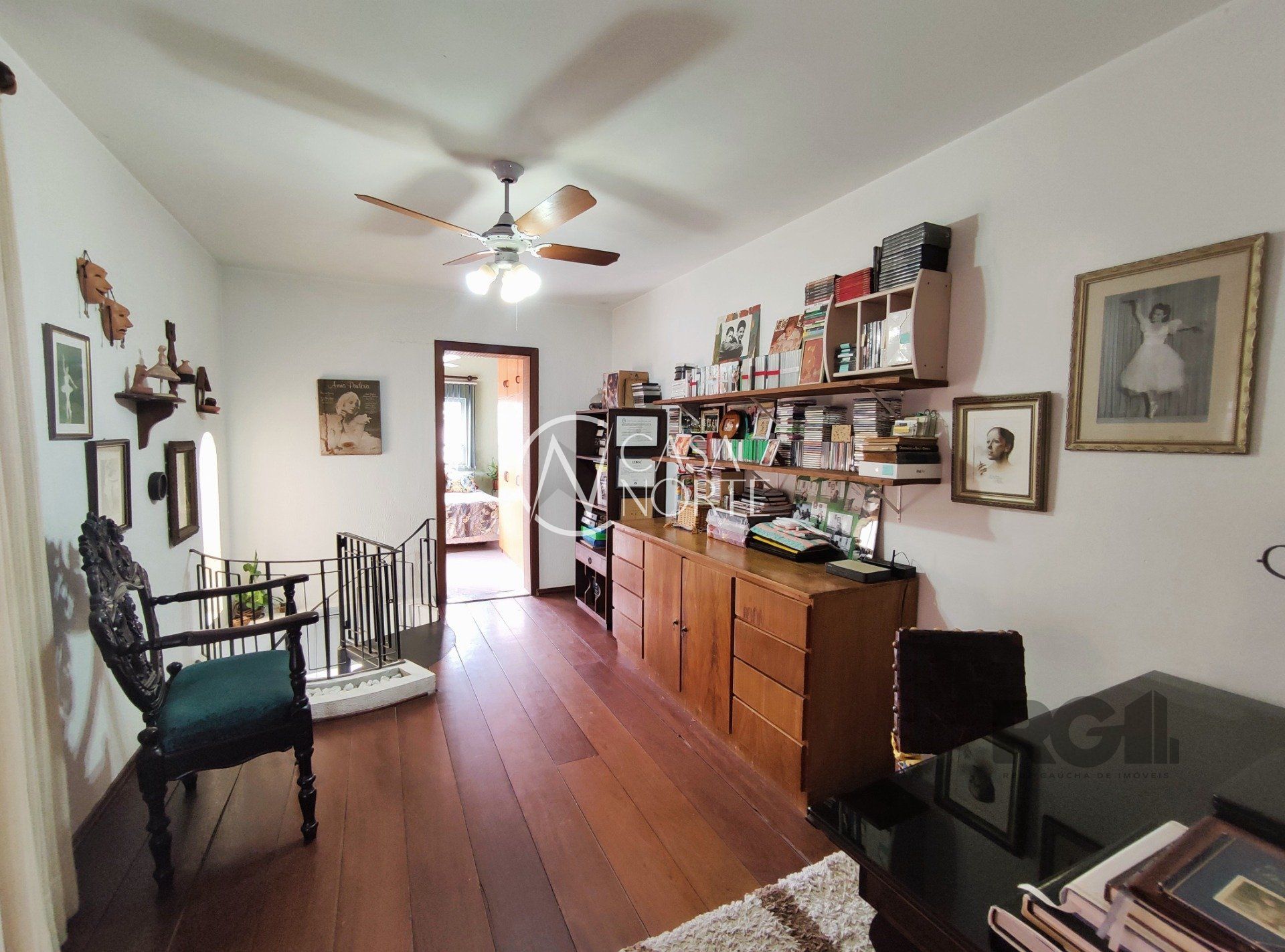 Cobertura à venda com 2 quartos, 77m², 2 vagas, Avenida Lavras no bairro Petrópolis em Porto Alegre