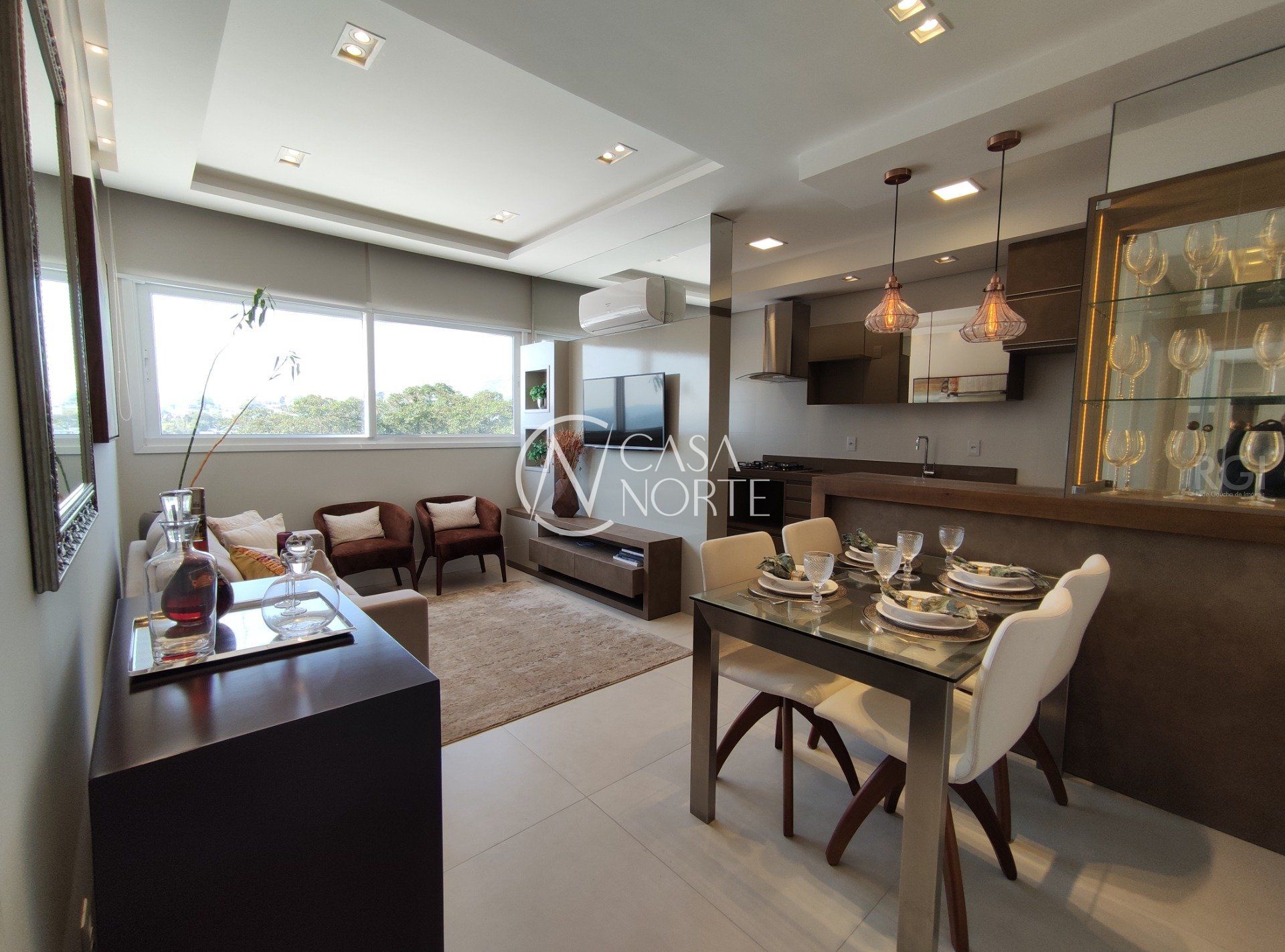 Apartamento à venda com 2 quartos, 57m², 1 suíte, 1 vaga, Rua Joaquim Cruz no bairro Santo Antônio em Porto Alegre