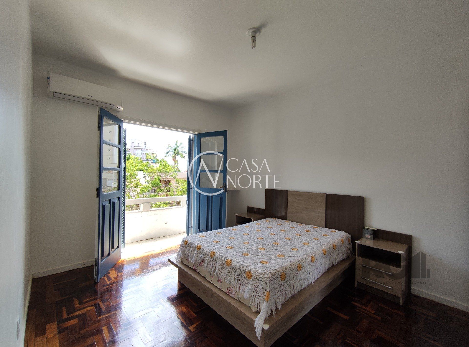 Prédio Residencial à venda , 681m², Rua Marcelo Gama no bairro São João em Porto Alegre