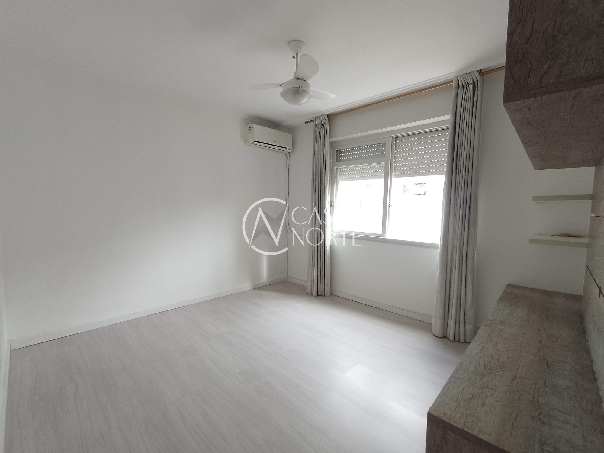 Apartamento à venda com 2 quartos, 70m², 1 vaga, Rua Domingos Crescêncio no bairro Santana em Porto Alegre