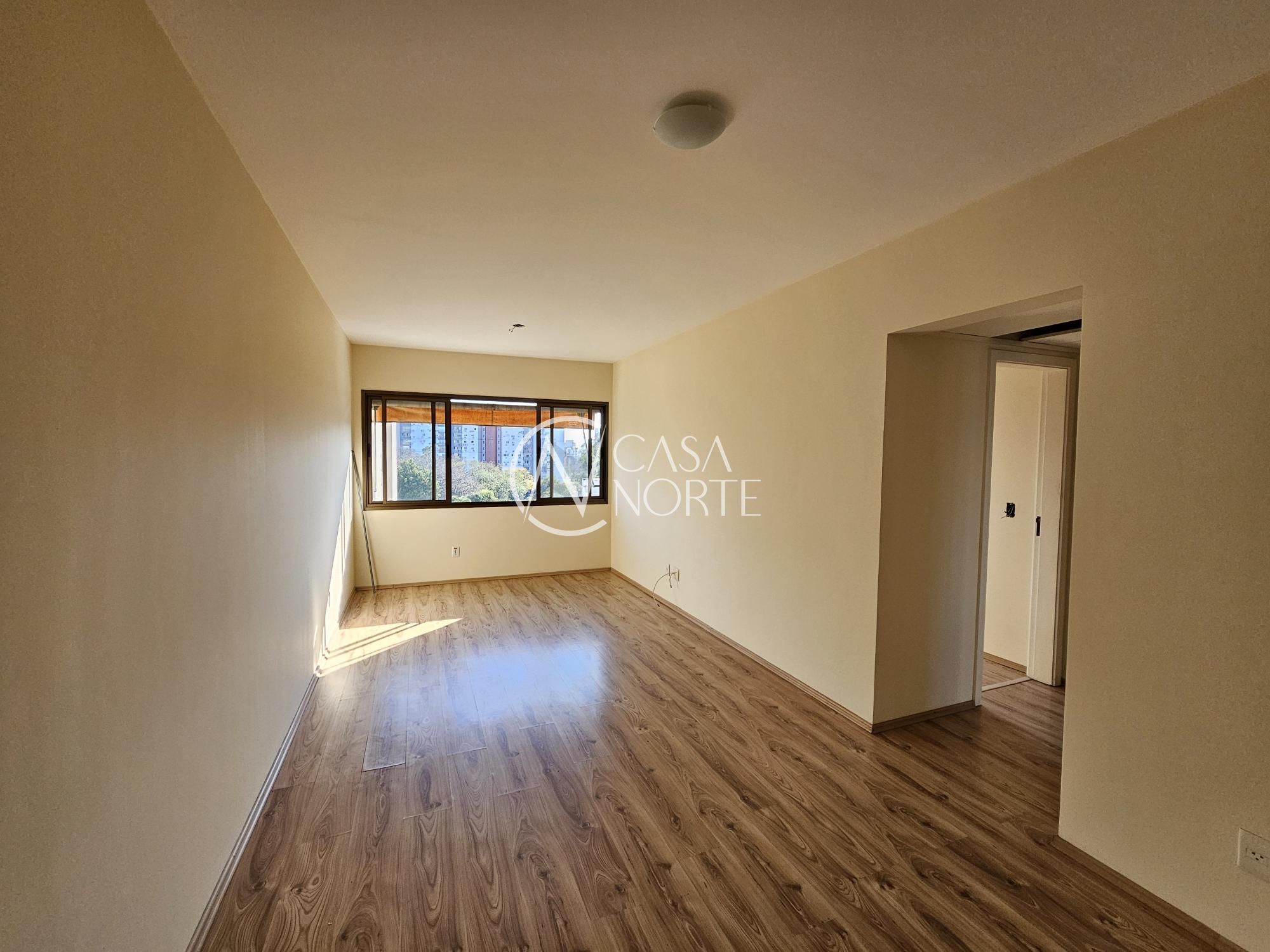 Apartamento à venda com 2 quartos, 64m², 1 vaga, Rua General Lima e Silva no bairro Cidade Baixa em Porto Alegre