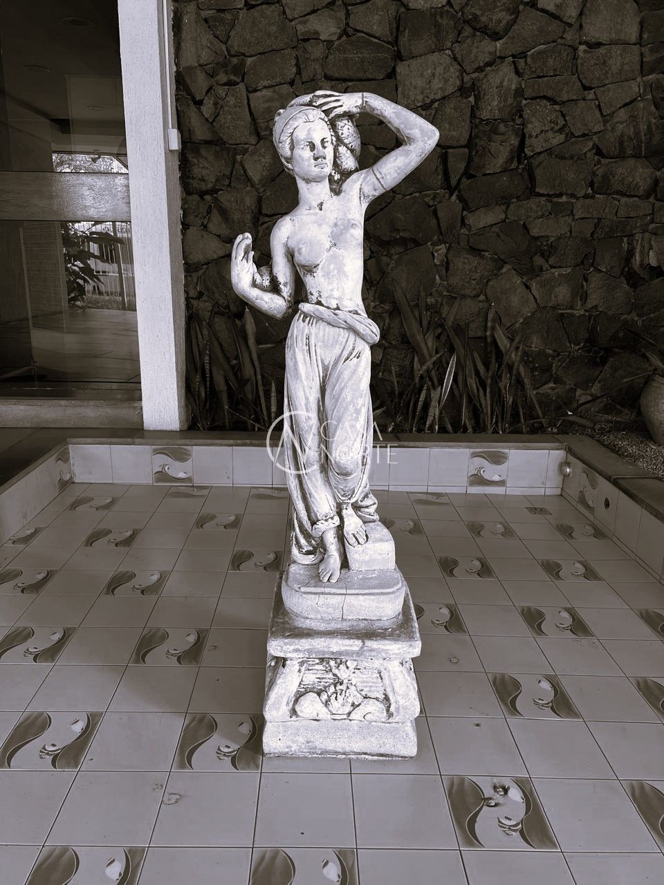 Apartamento à venda com 3 quartos, 89m², 1 vaga, Avenida Venâncio Aires no bairro Santana em Porto Alegre