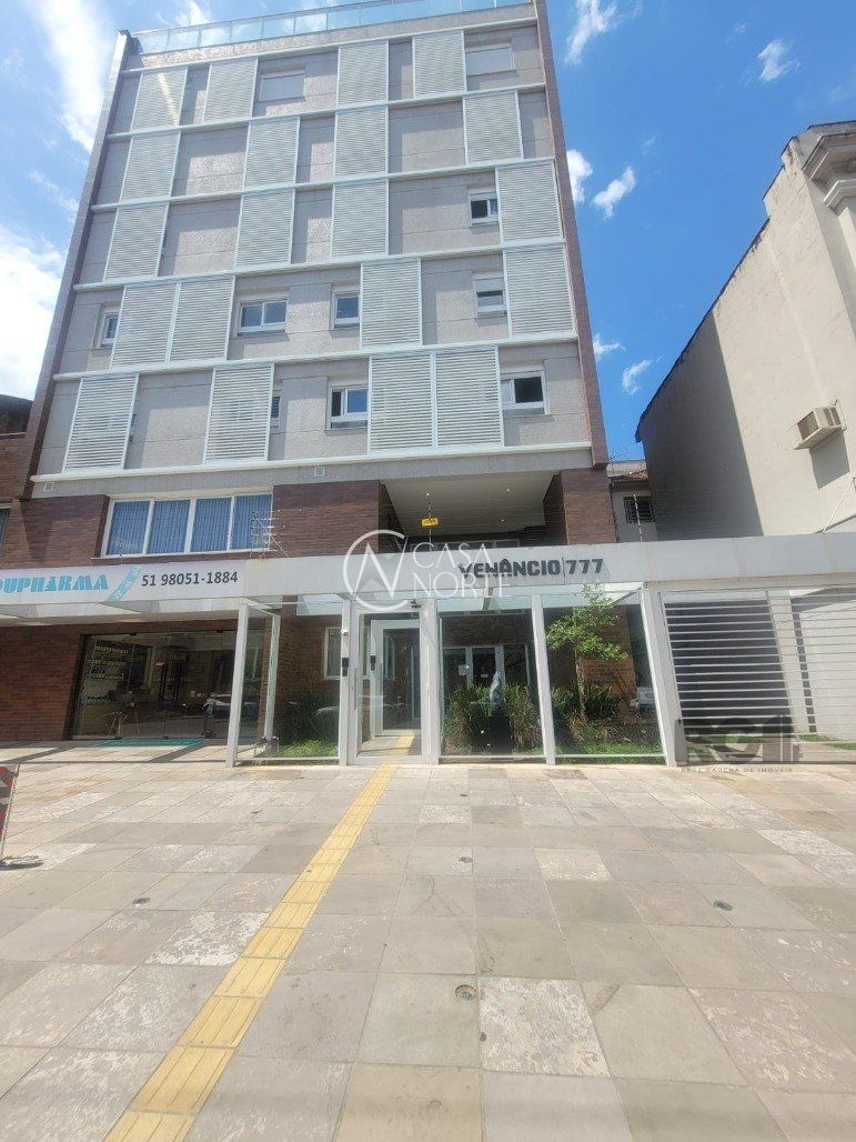 Apartamento à venda com 2 quartos, 55m², 1 suíte, 1 vaga, Avenida Venâncio Aires no bairro Santana em Porto Alegre