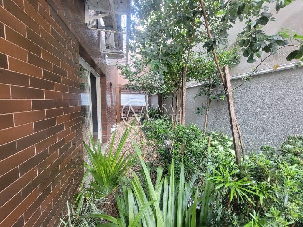 Apartamento à venda com 2 quartos, 55m², 1 suíte, 1 vaga, Avenida Venâncio Aires no bairro Santana em Porto Alegre