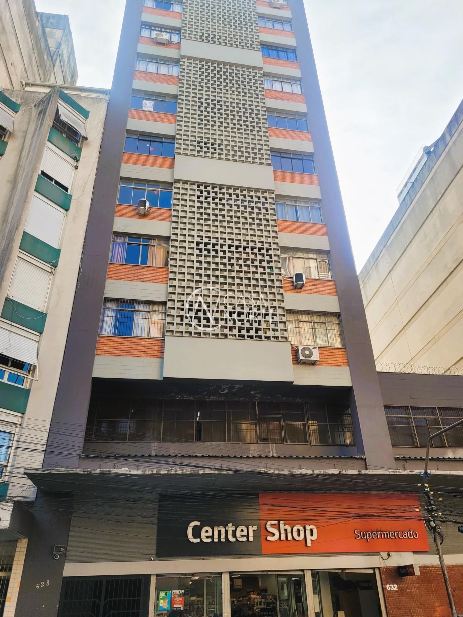 Apartamento à venda com 1 quarto, 40m², 1 suíte, Avenida Alberto Bins no bairro Centro Histórico em Porto Alegre