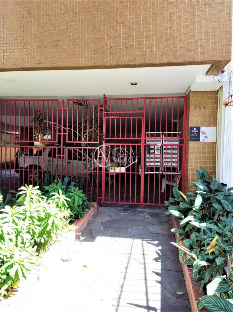 Apartamento à venda com 2 quartos, 83m², Rua Santo Antônio no bairro Floresta em Porto Alegre