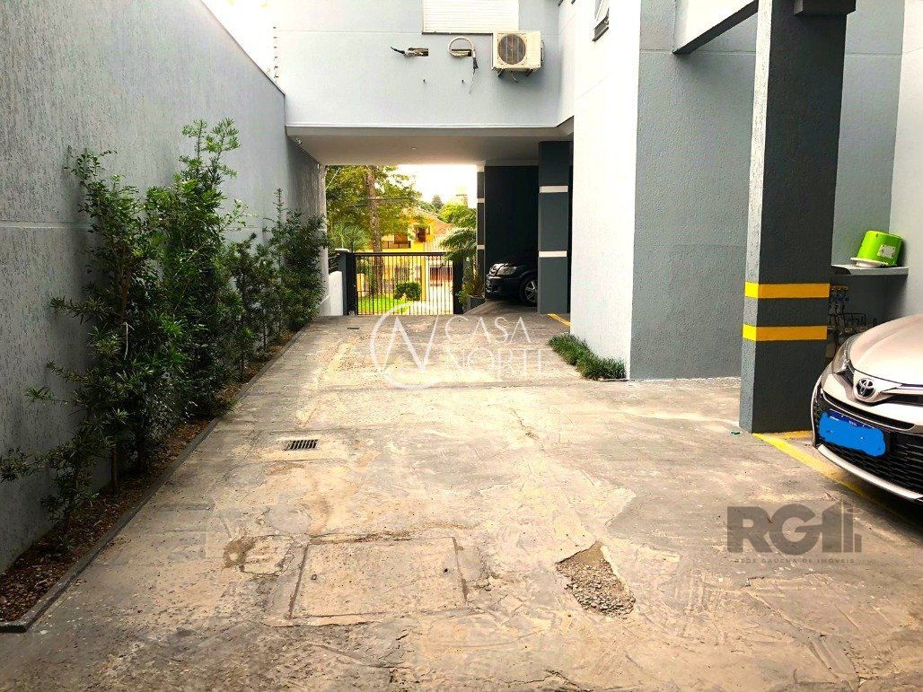 Apartamento à venda com 2 quartos, 74m², 1 suíte, 1 vaga, Avenida Frei Henrique de Coimbra no bairro Vila Ipiranga em Porto Alegre