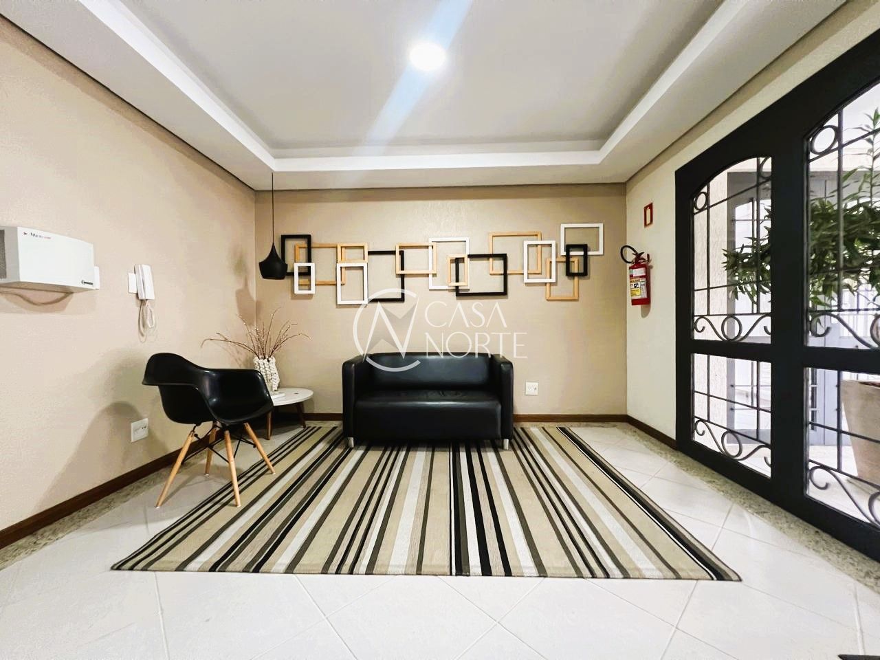 Apartamento à venda com 1 quarto, 43m², Travessa Carmem no bairro Moinhos de Vento em Porto Alegre