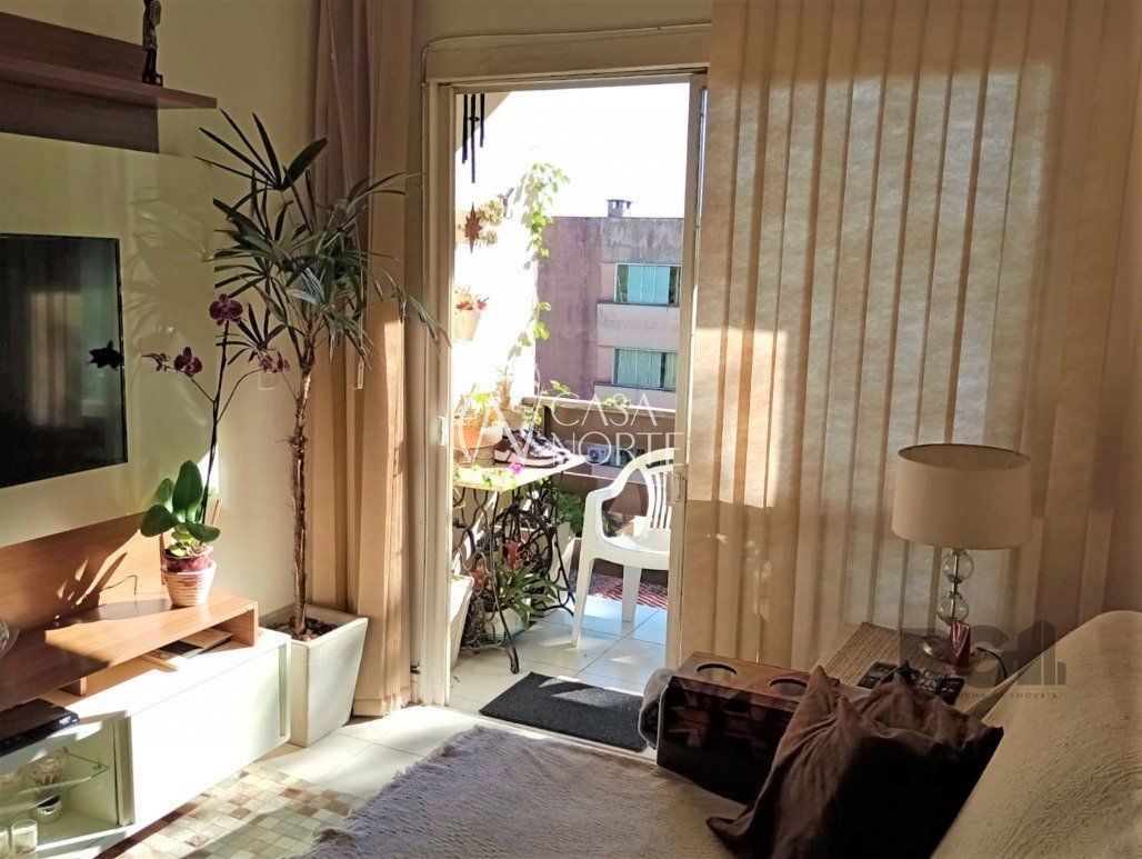 Apartamento à venda com 2 quartos, 60m², 1 vaga, Rua Sepe Tiaraju - Ate 828 - Lado Par no bairro Santa Tereza em Porto Alegre