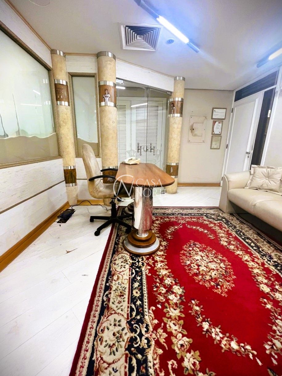 Sala Comercial à venda com 1 quarto, 125m², Rua General Vitorino no bairro Centro Histórico em Porto Alegre