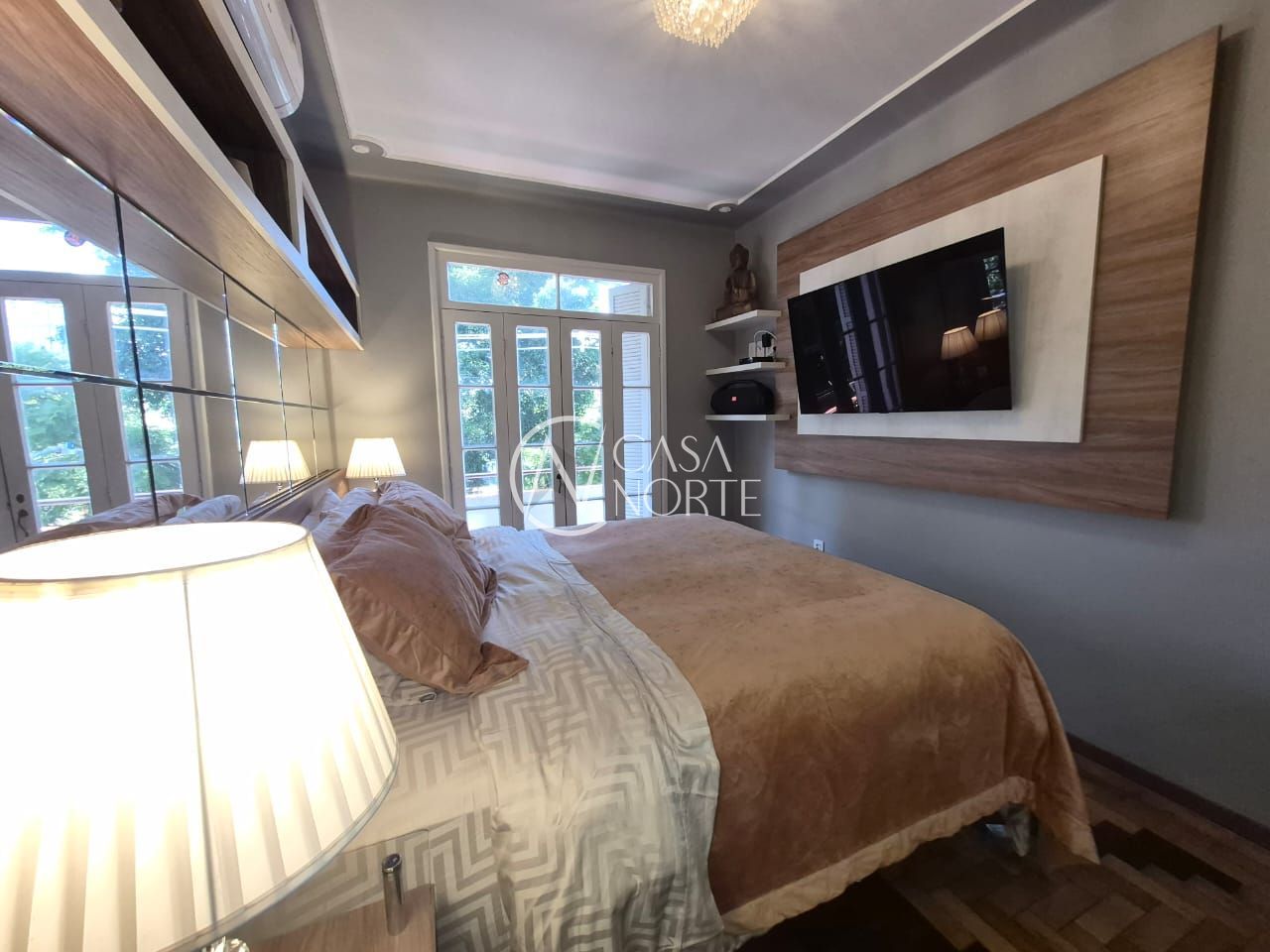 Apartamento à venda com 3 quartos, 137m², Rua Ramiro Barcelos no bairro Santana em Porto Alegre