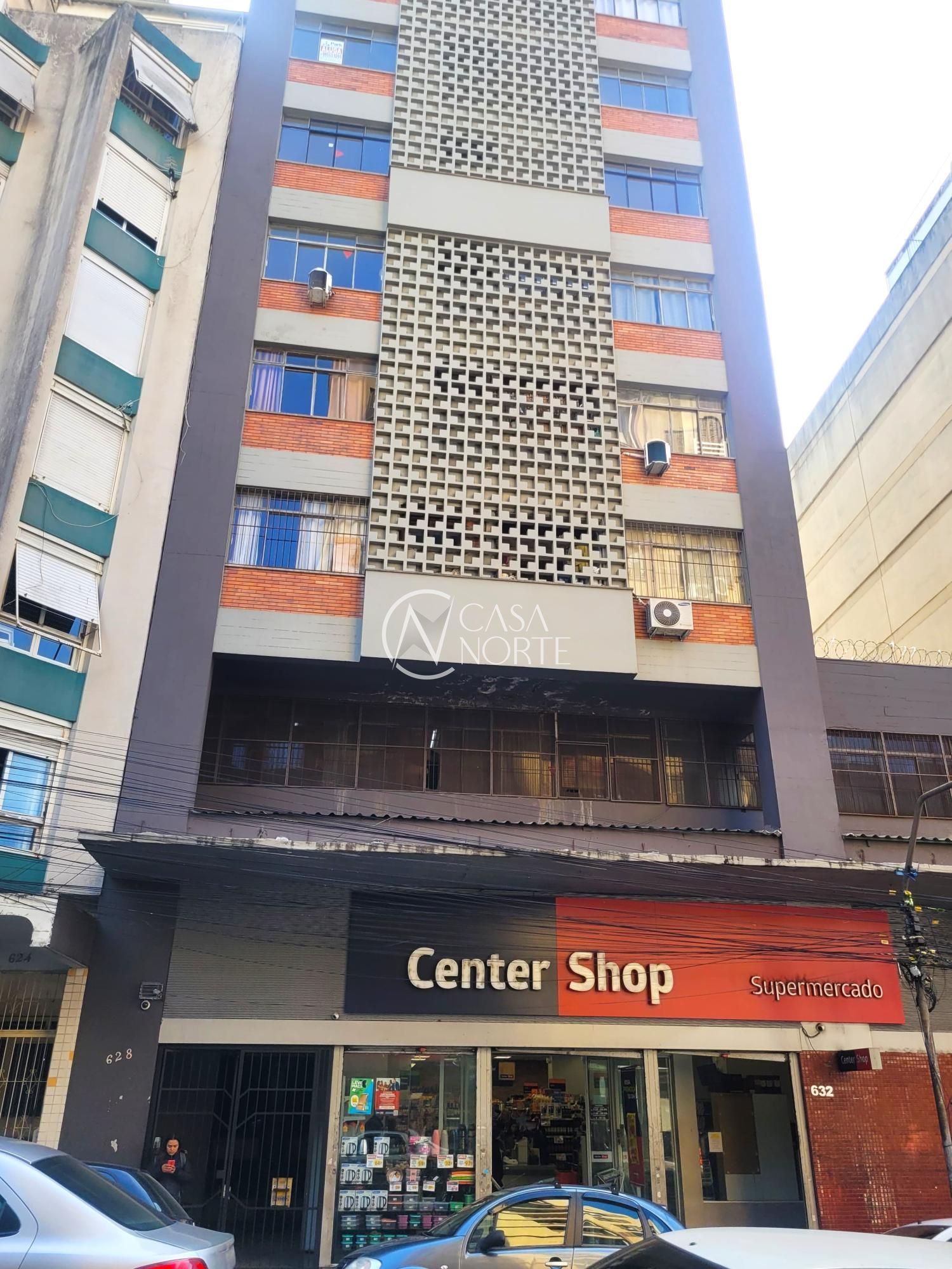 Apartamento à venda com 1 quarto, 40m², 1 suíte, Avenida Alberto Bins no bairro Centro Histórico em Porto Alegre