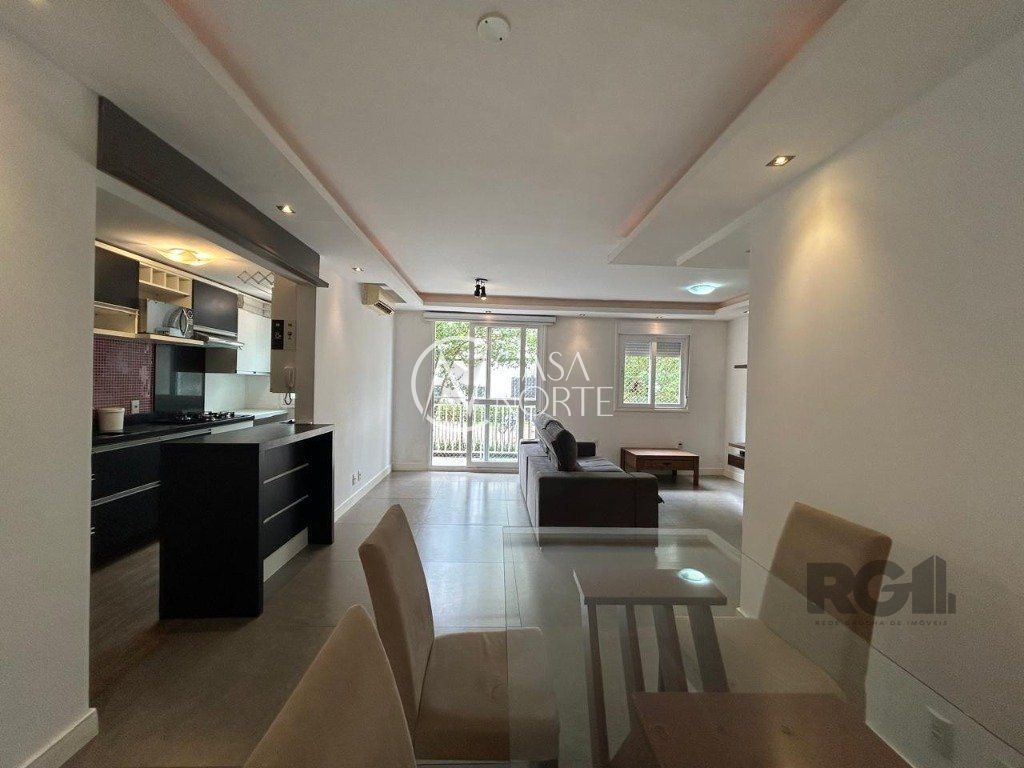 Apartamento à venda com 3 quartos, 73m², 1 suíte, 1 vaga, Rua Doutor Carlos Renato Rua Fonseca no bairro Jardim Sabará em Porto Alegre