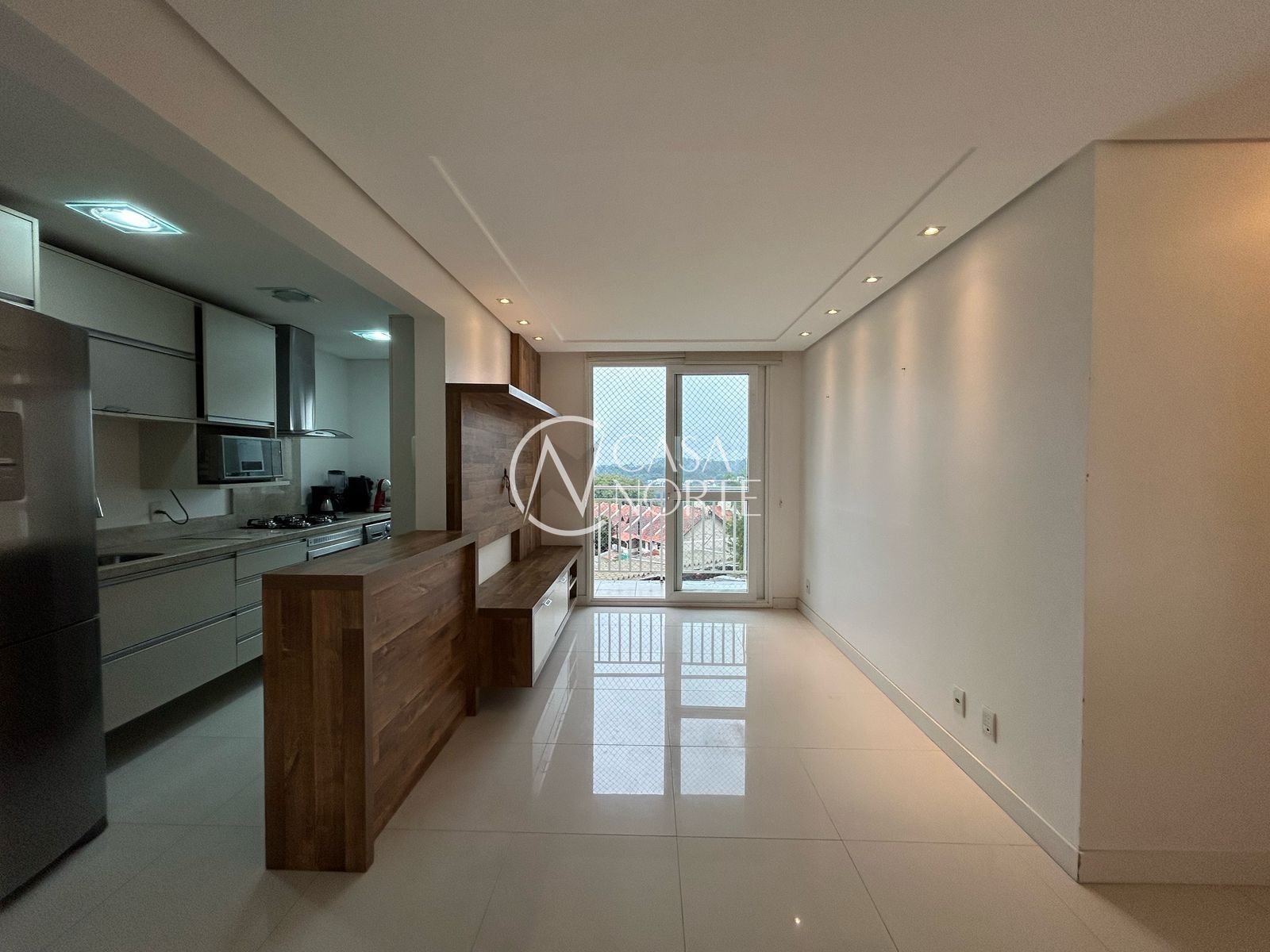 Apartamento à venda com 2 quartos, 56m², 1 suíte, 1 vaga, Rua Doutor Carlos Renato Rua Fonseca no bairro Jardim Sabará em Porto Alegre