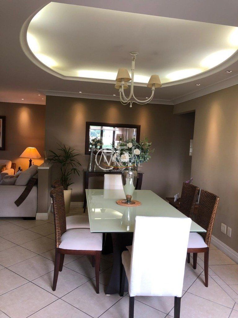 Apartamento à venda com 2 quartos, 101m², 1 suíte, 2 vagas, Alameda Raimundo Correa no bairro Boa Vista em Porto Alegre