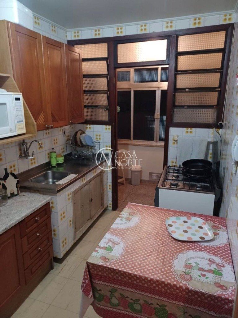 Apartamento à venda com 3 quartos, 90m², Rua Alberto Silva no bairro Vila Ipiranga em Porto Alegre