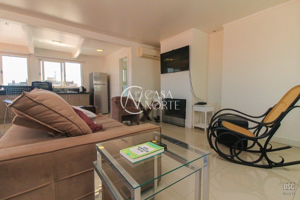 Cobertura à venda com 3 quartos, 261m², 1 suíte, 2 vagas, Rua Professor Cristiano Fischer no bairro Petrópolis em Porto Alegre